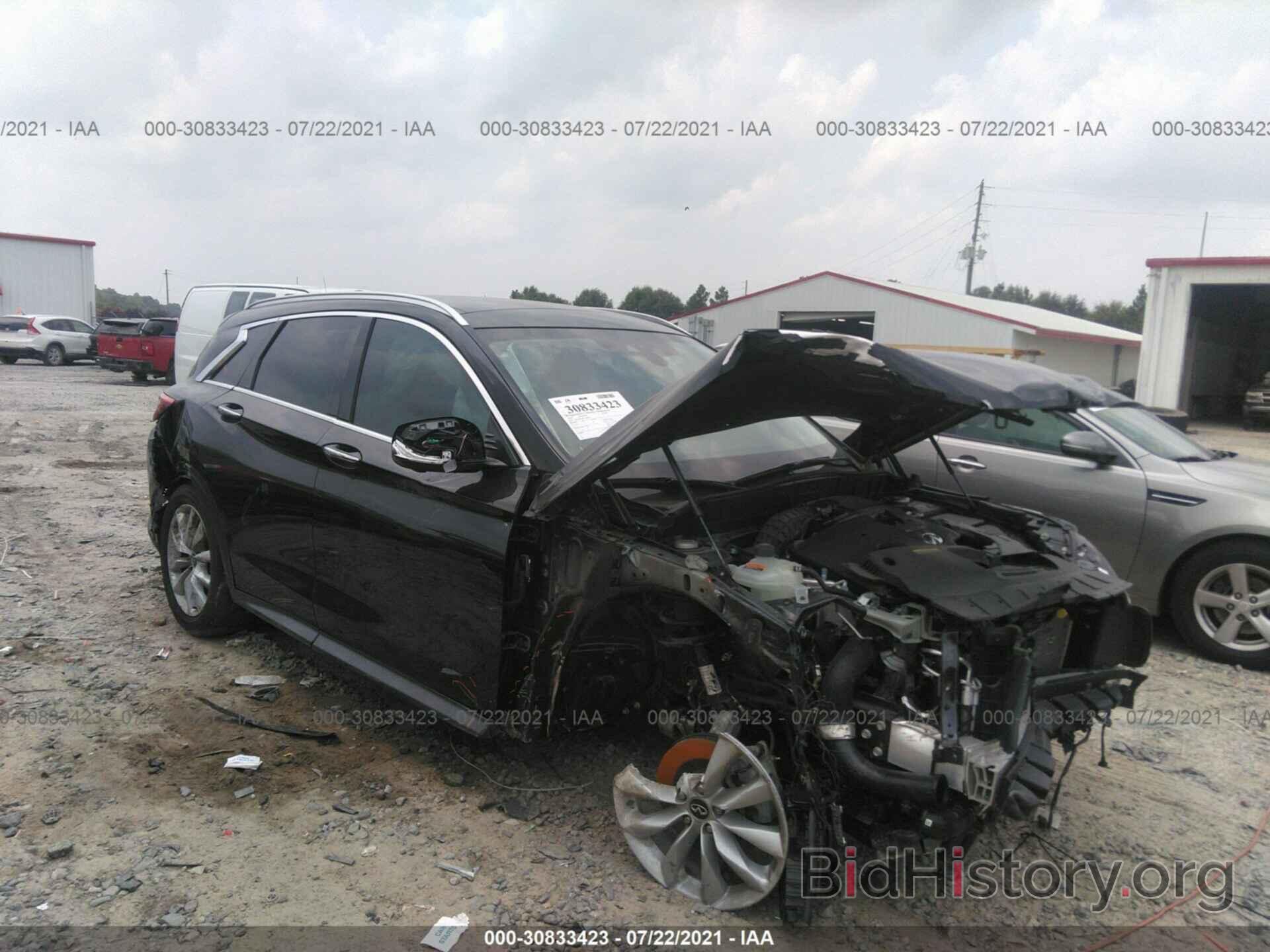 Photo 3PCAJ5M30KF120548 - INFINITI QX50 2019