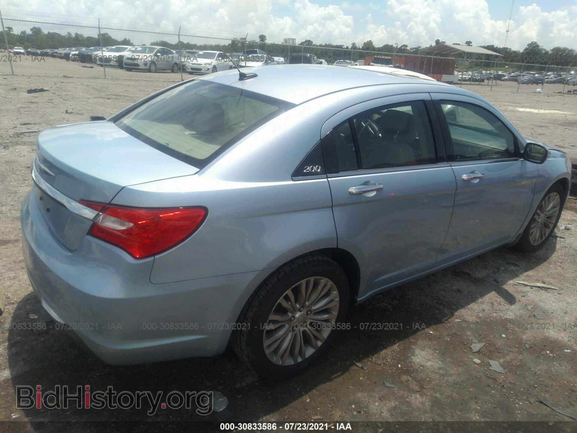 2012 CHRYSLER 200 - VIN: 1C3CCBCG6CN315440 - Photo 4