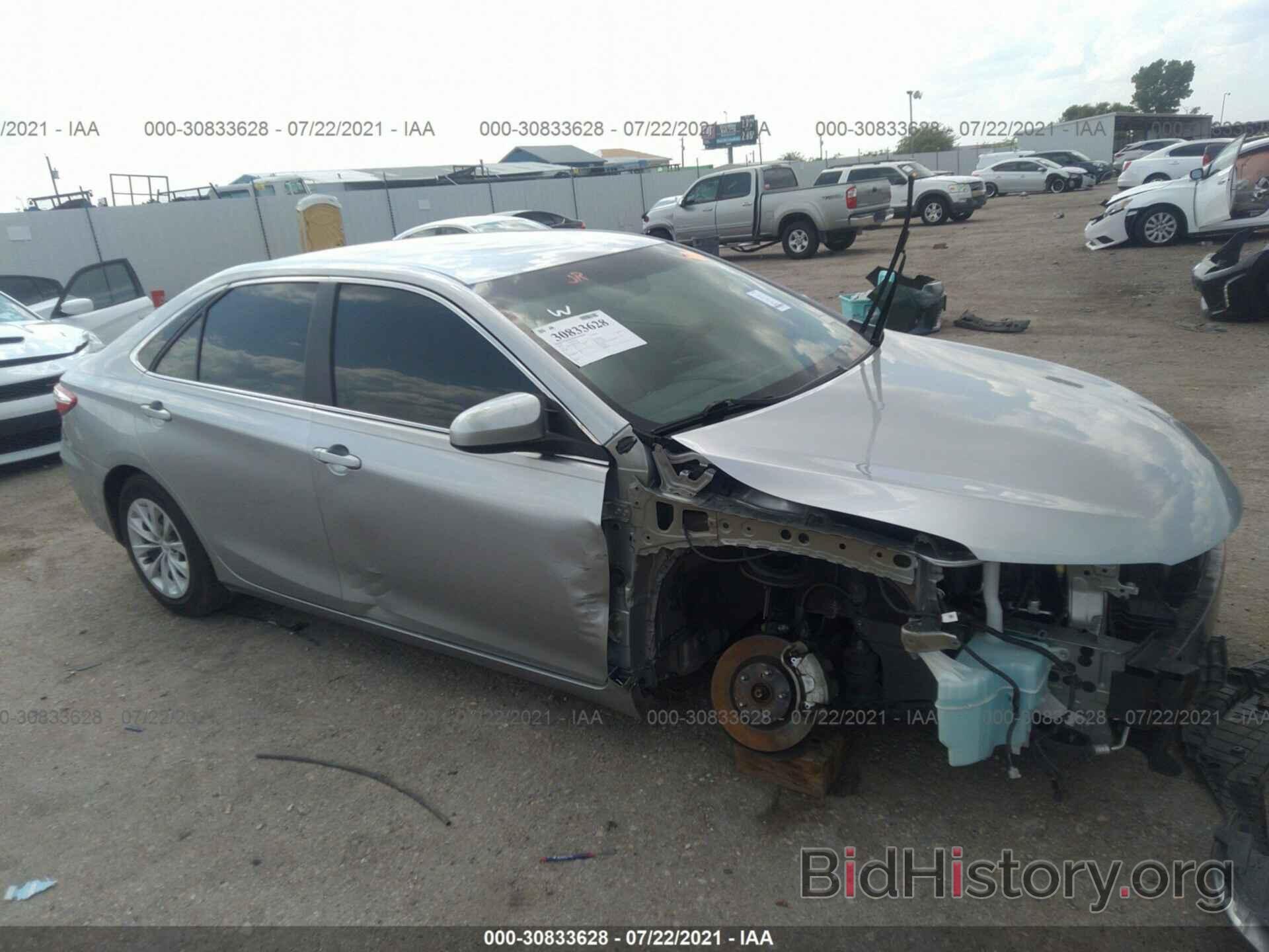 Photo 4T4BF1FK8FR515966 - TOYOTA CAMRY 2015