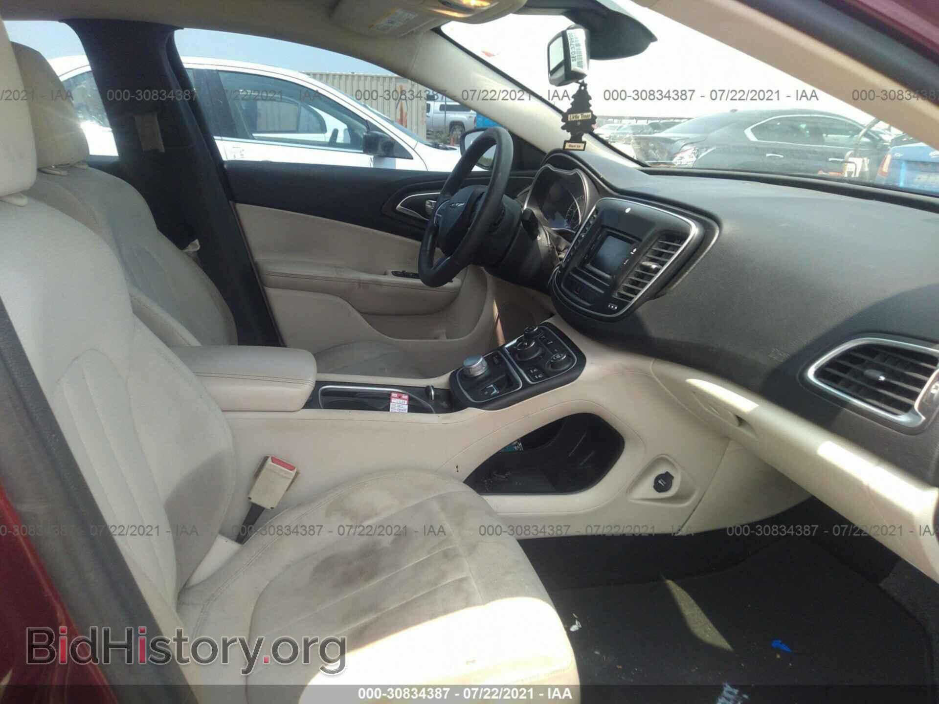 2015 CHRYSLER 200 - VIN: 1C3CCCAB2FN557322 - Photo 5