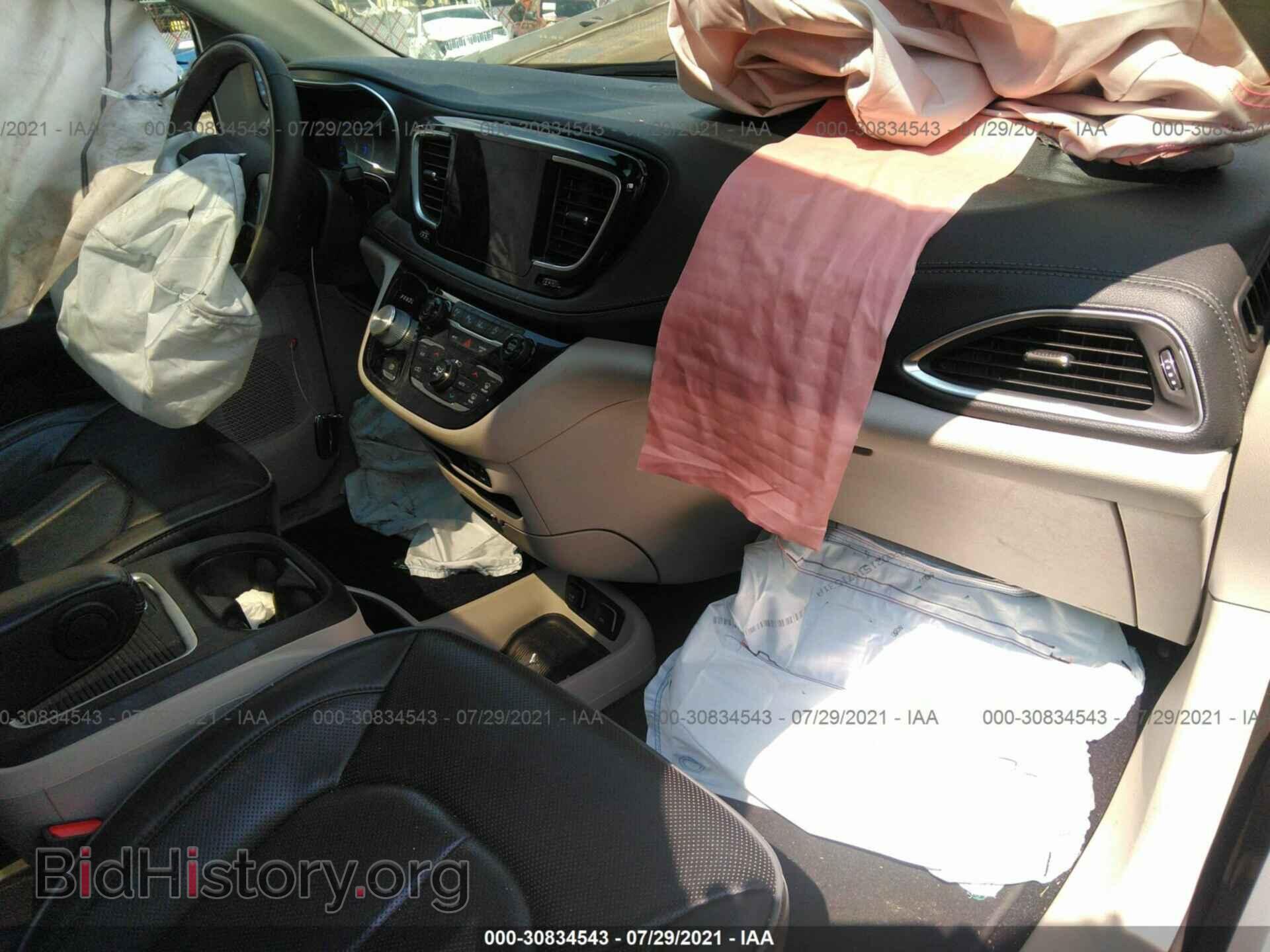 2020 CHRYSLER PACIFICA - VIN: 2C4RC1GG4LR103147 - Фото 5