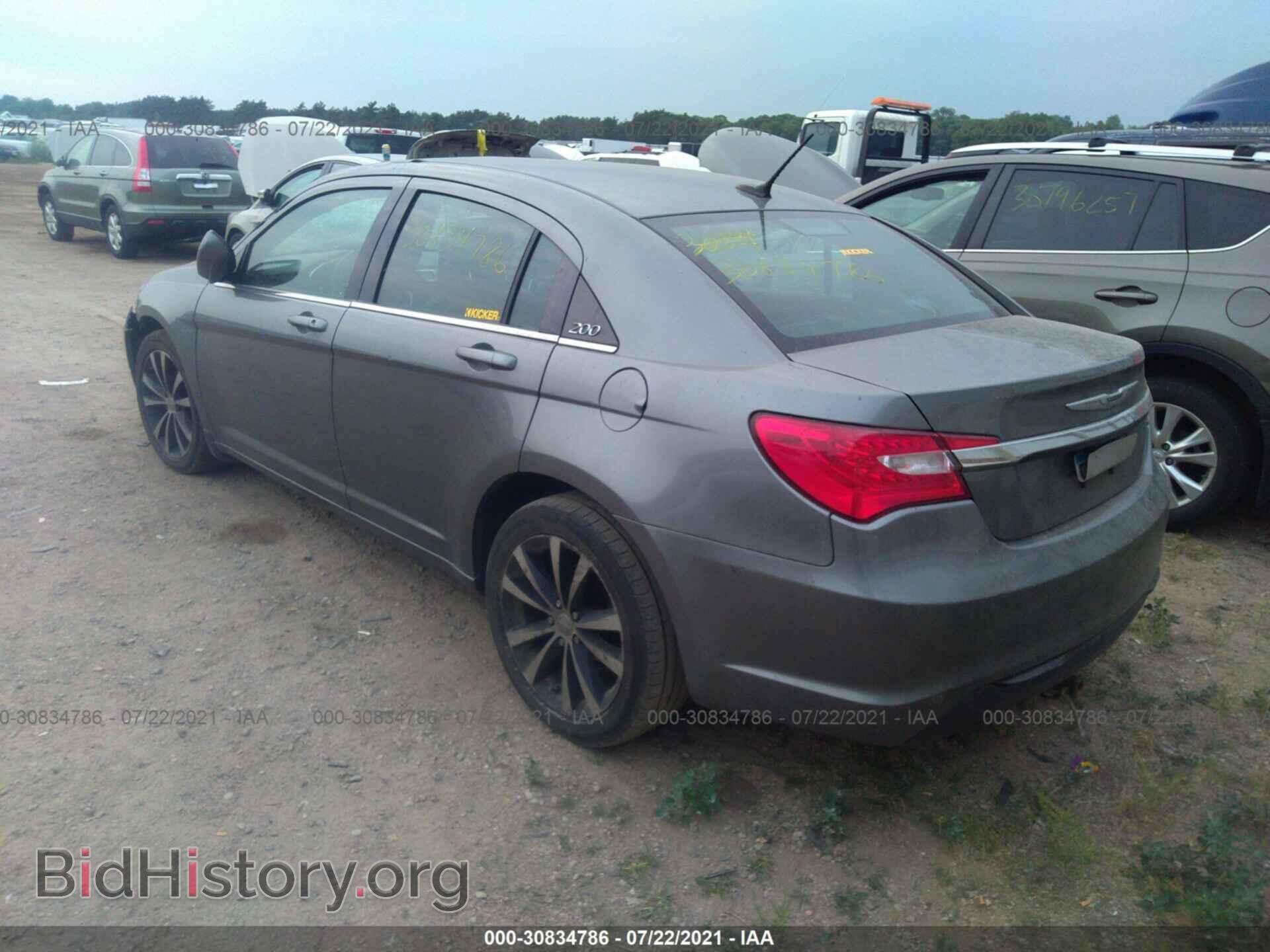 2013 CHRYSLER 200 - VIN: 1C3CCBCG4DN629427 - Photo 3