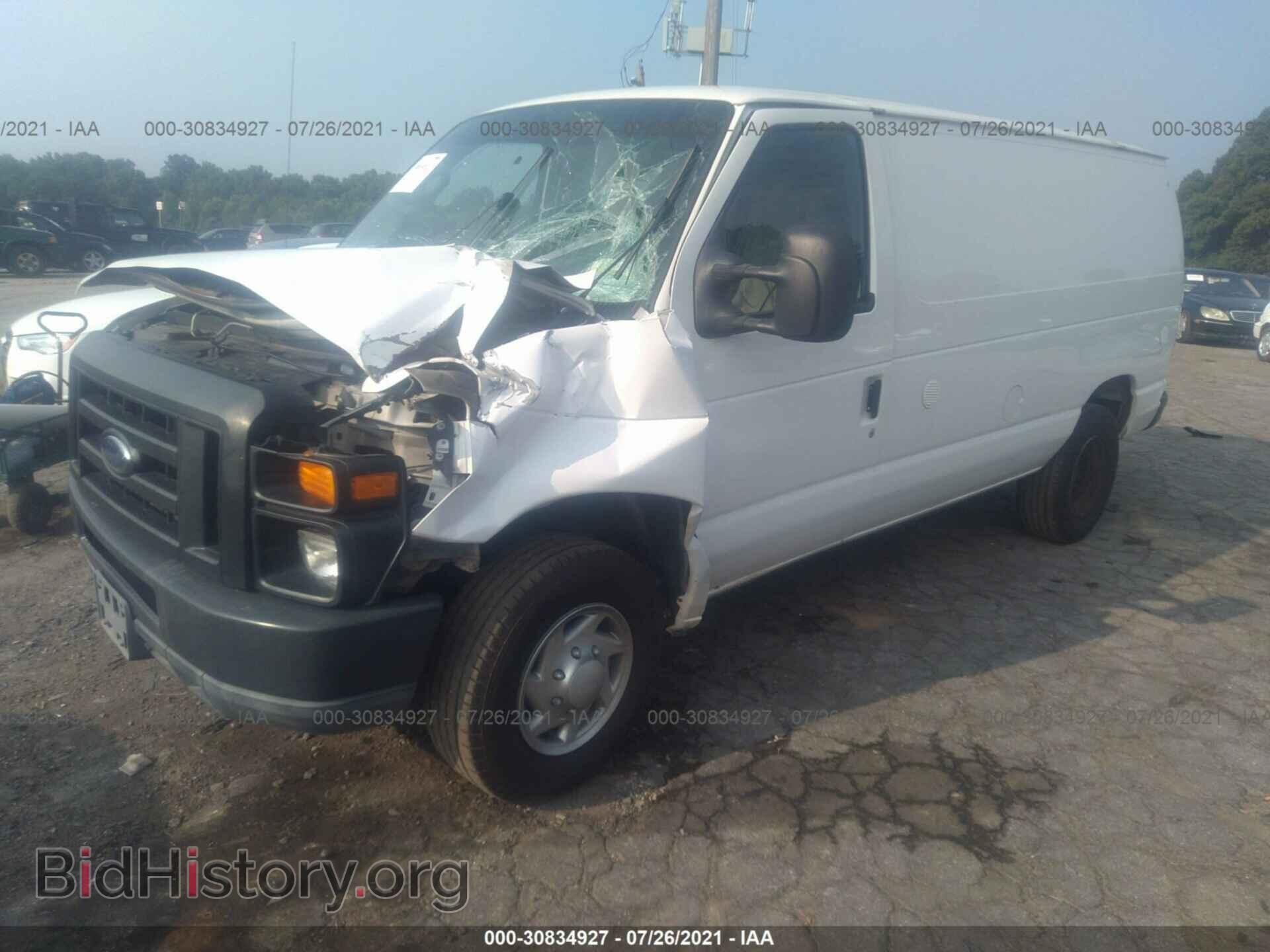 2011 FORD ECONOLINE CARGO VAN - VIN: 1FTNE2EW4BDB01828 - Photo 2