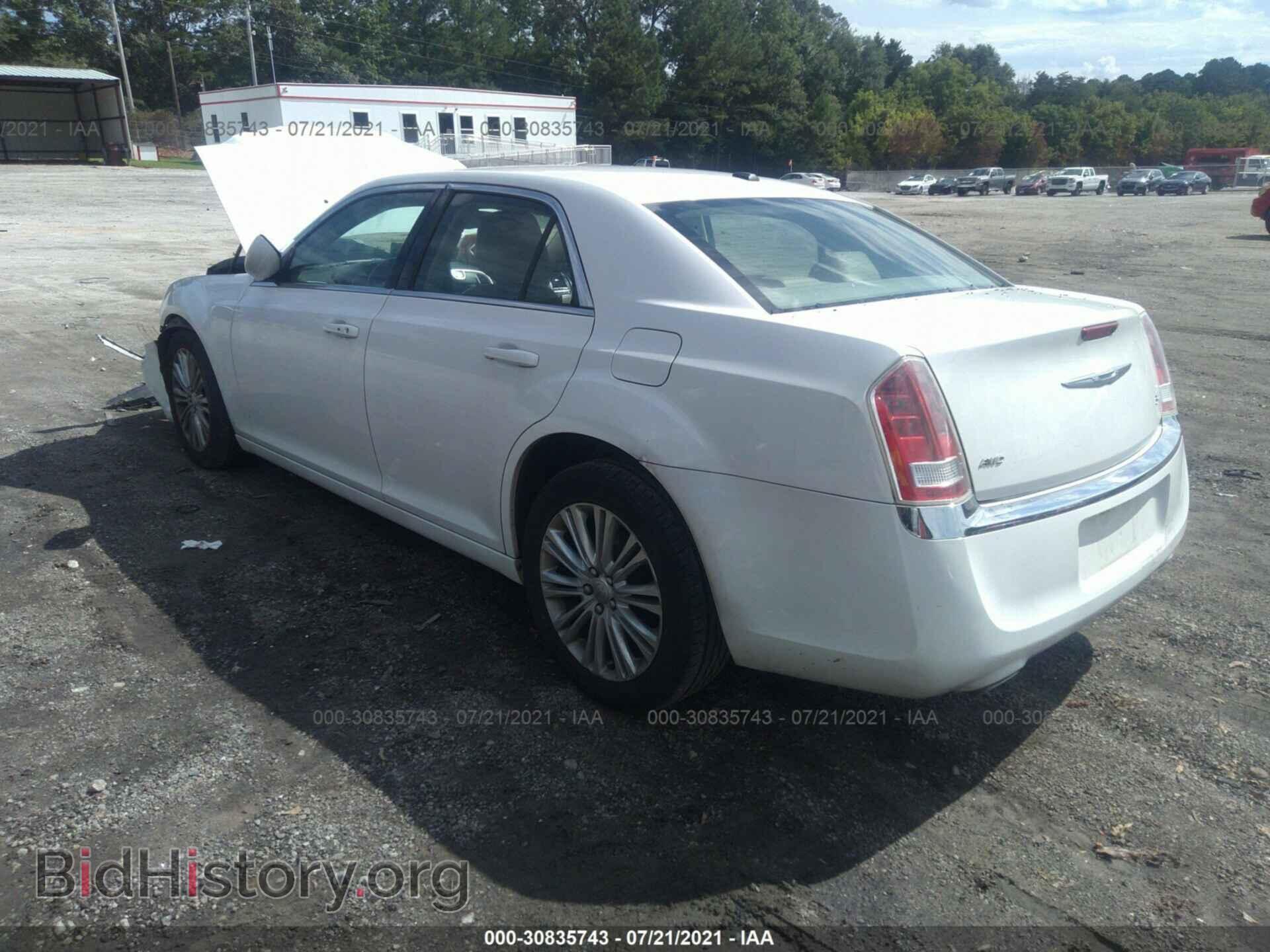 2014 CHRYSLER 300 - VIN: 2C3CCARG6EH249503 - Фото 3