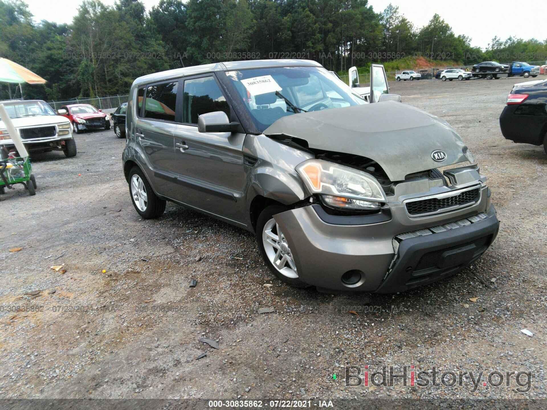 Photo KNDJT2A2XB7318242 - KIA SOUL 2011