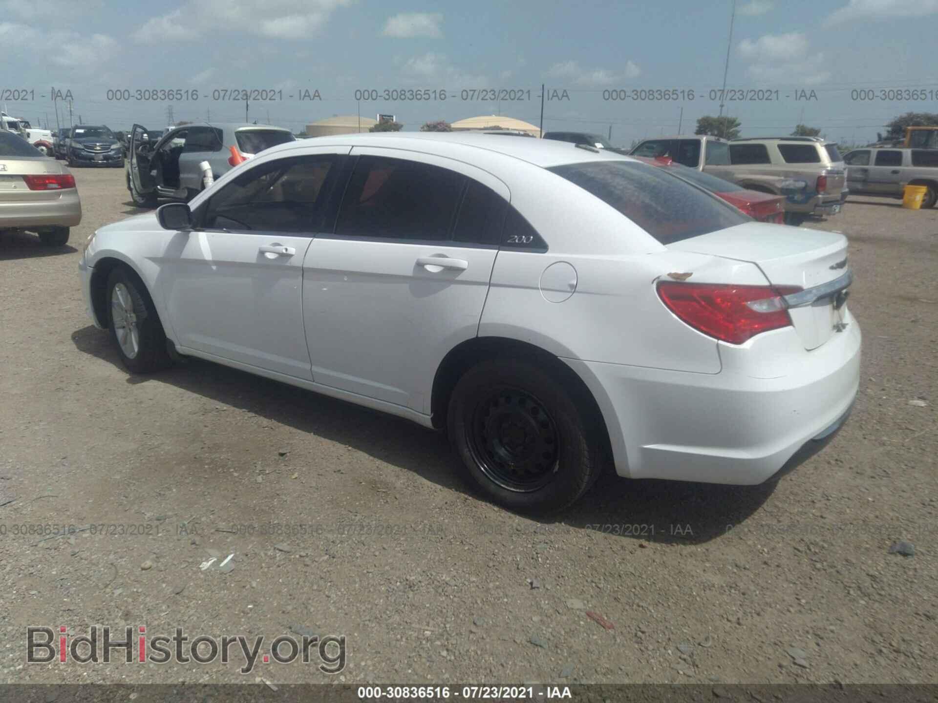 2012 CHRYSLER 200 - VIN: 1C3CCBBB3CN301906 - Photo 3