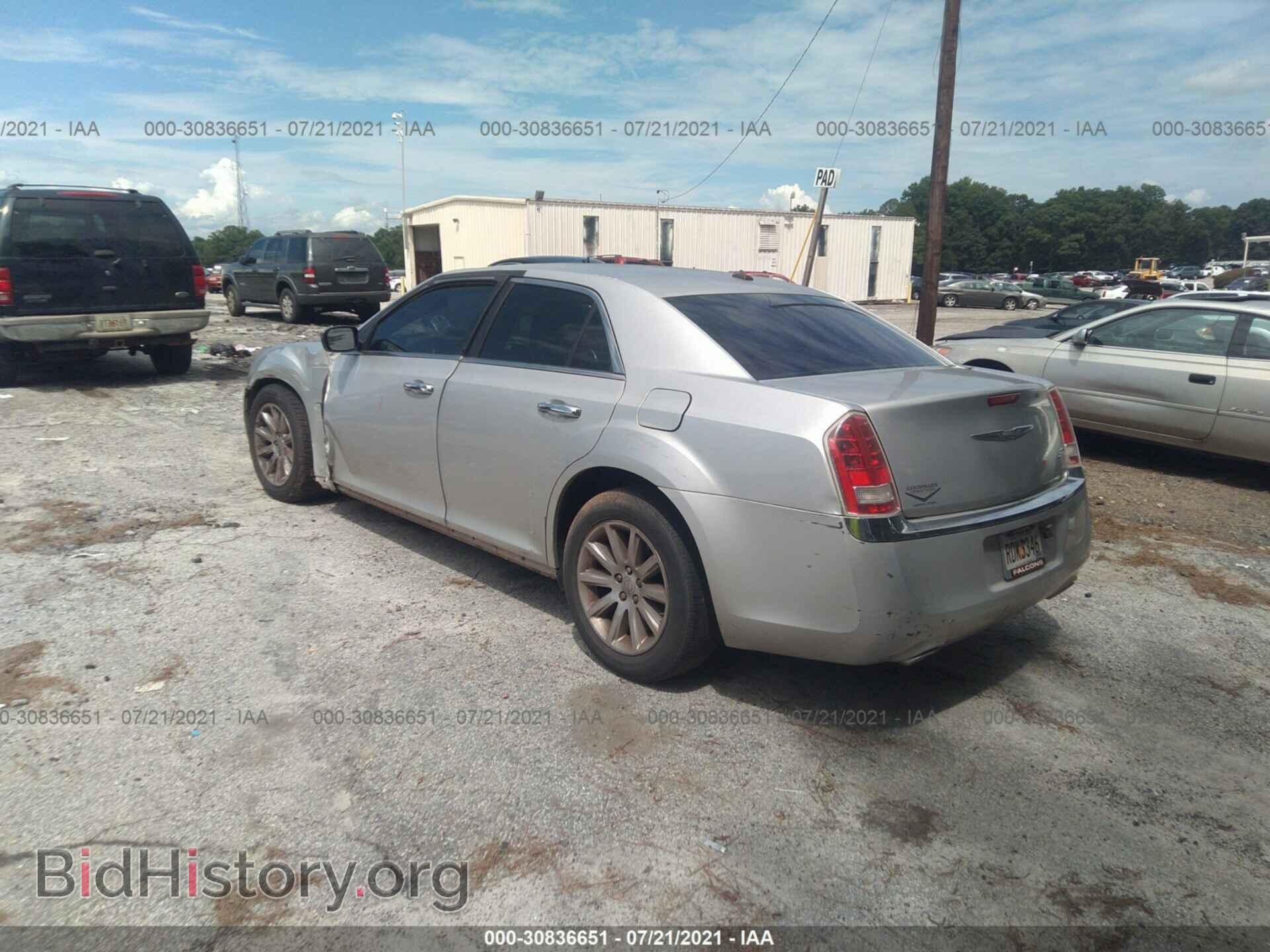 2012 CHRYSLER 300 - VIN: 2C3CCACG8CH310078 - Фото 3