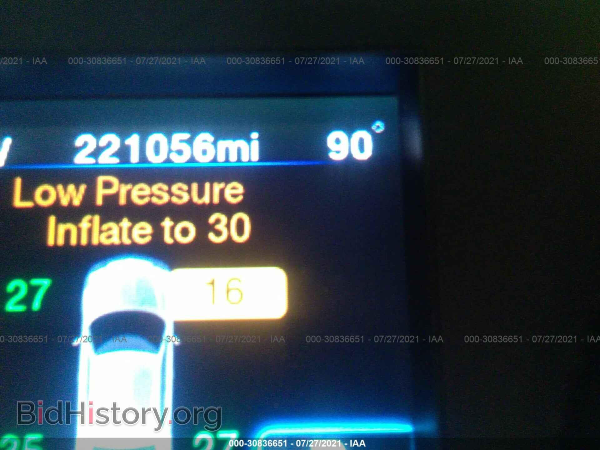 2012 CHRYSLER 300 - VIN: 2C3CCACG8CH310078 - Фото 7