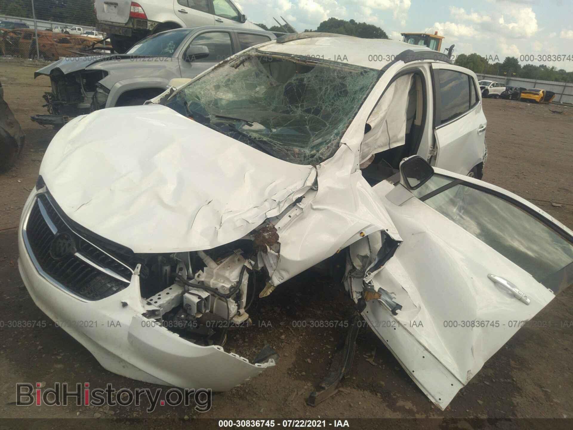 2017 BUICK ENCORE - VIN: KL4CJASB4HB102944 - Photo 2