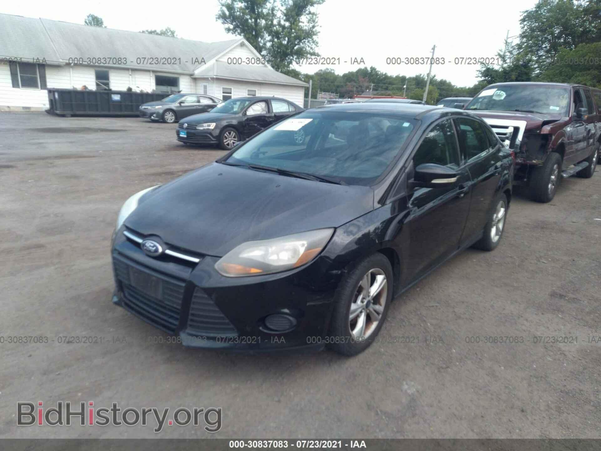 2014 FORD FOCUS - VIN: 1FADP3F20EL127625 - Photo 2