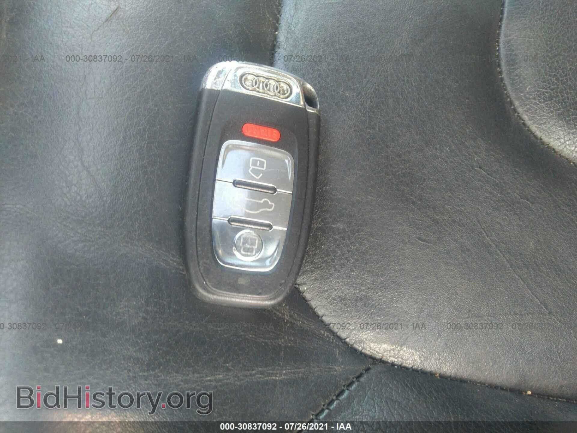 2010 AUDI A4 - VIN: WAUEFAFL7AN062394 - Фото 11