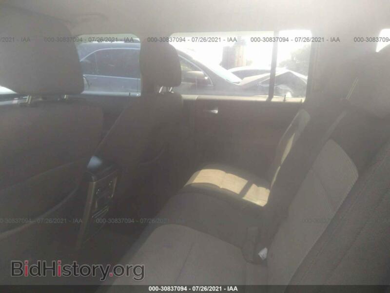 2011 Ford FLEX (VIN 2FMGK5BC9BBD19892) — photo 8 of 11