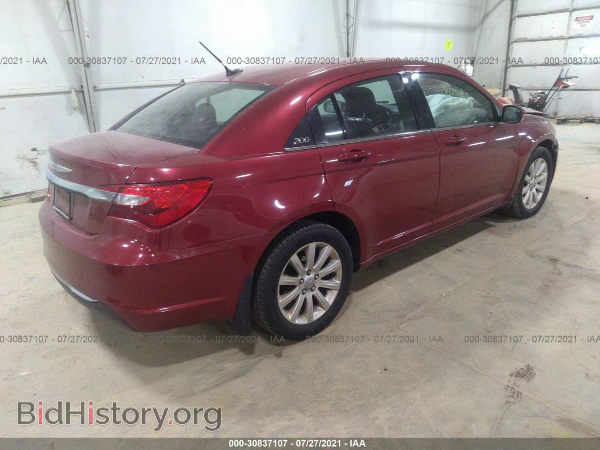 2013 CHRYSLER 200 - VIN: 1C3CCBBB3DN503842 - Фото 4
