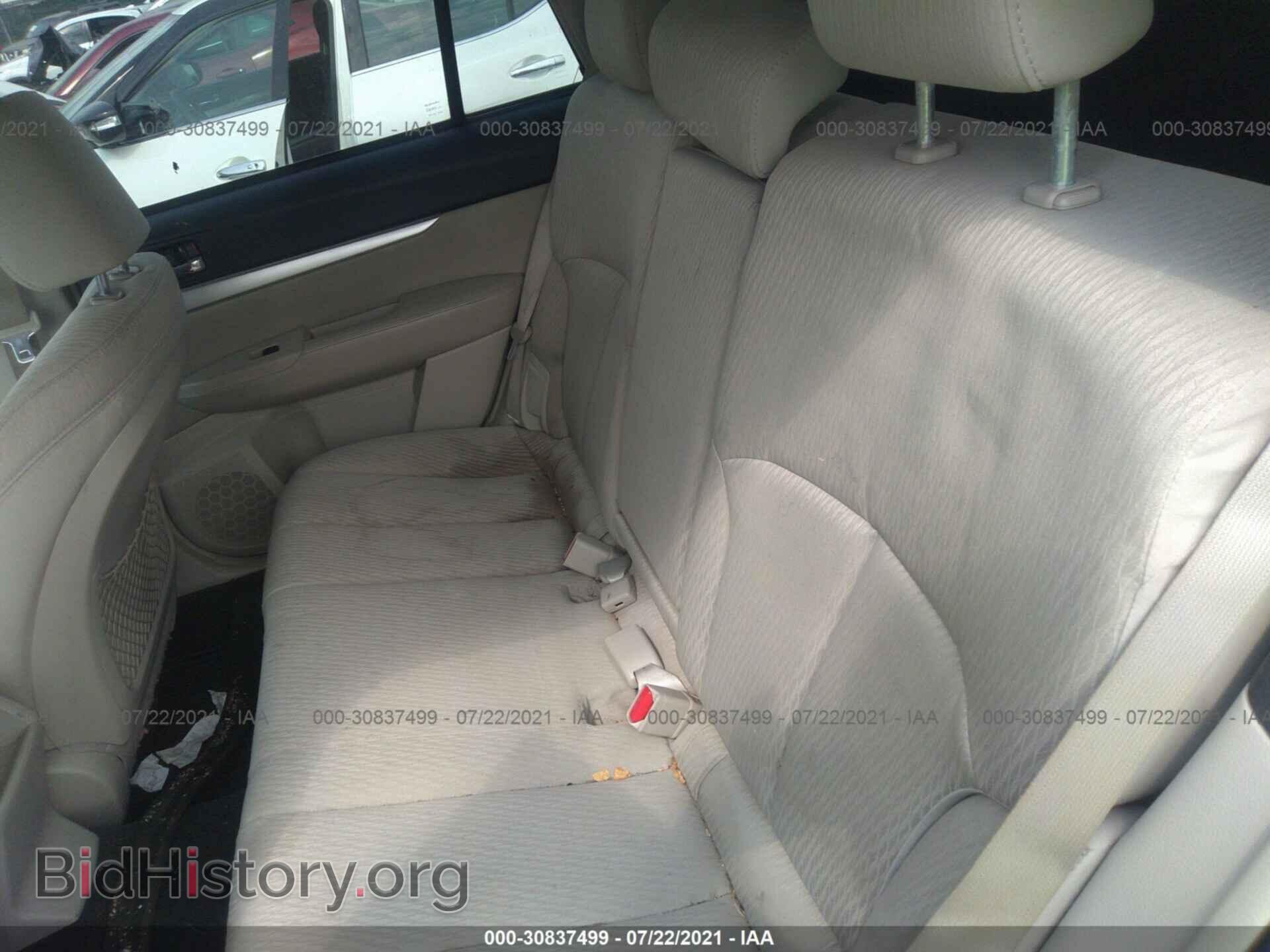 2012 SUBARU OUTBACK - VIN: 4S4BRBCC3C3214575 - Photo 8