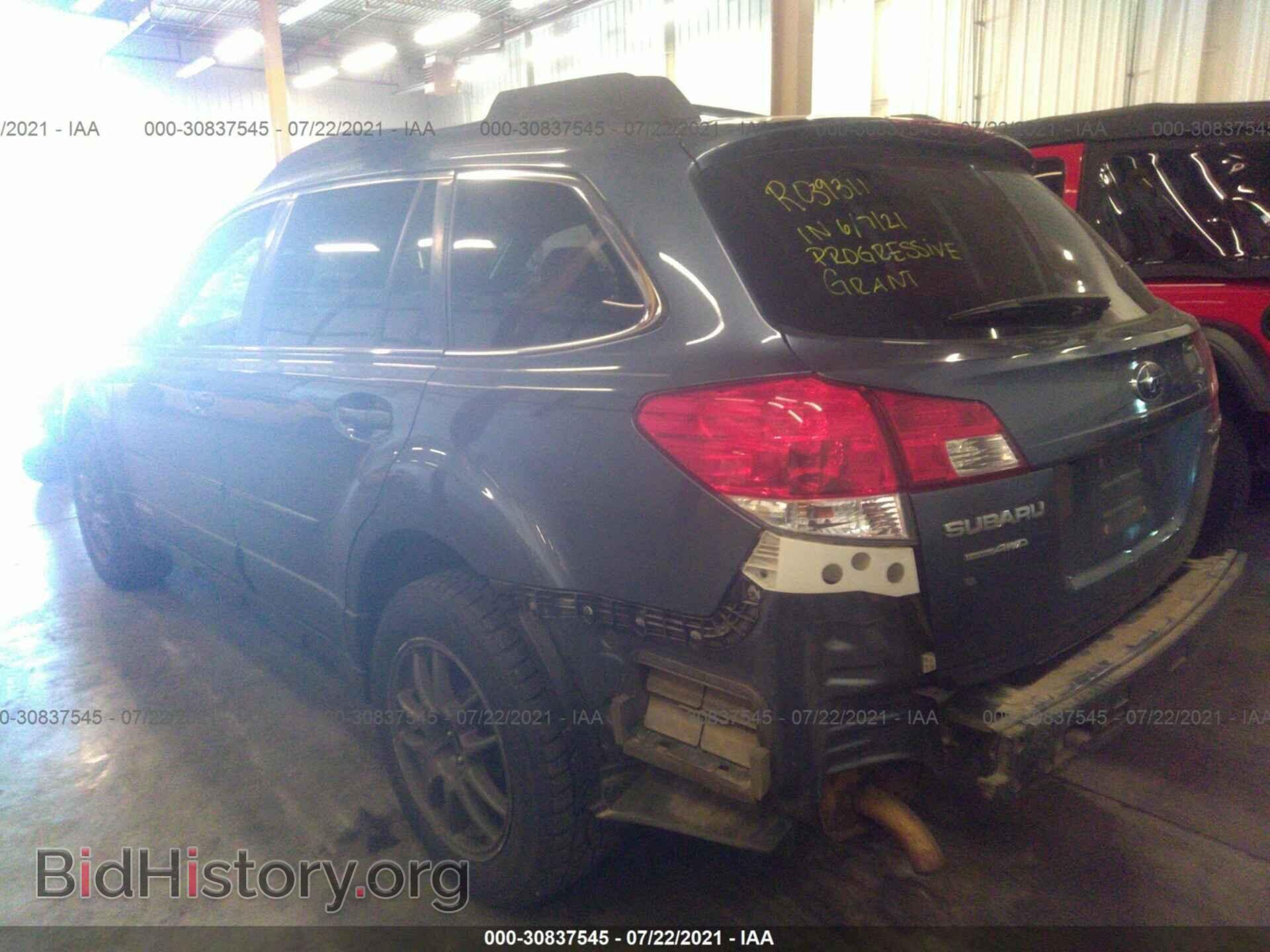 2013 SUBARU OUTBACK - VIN: 4S4BRBGC8D3279286 - Фото 3