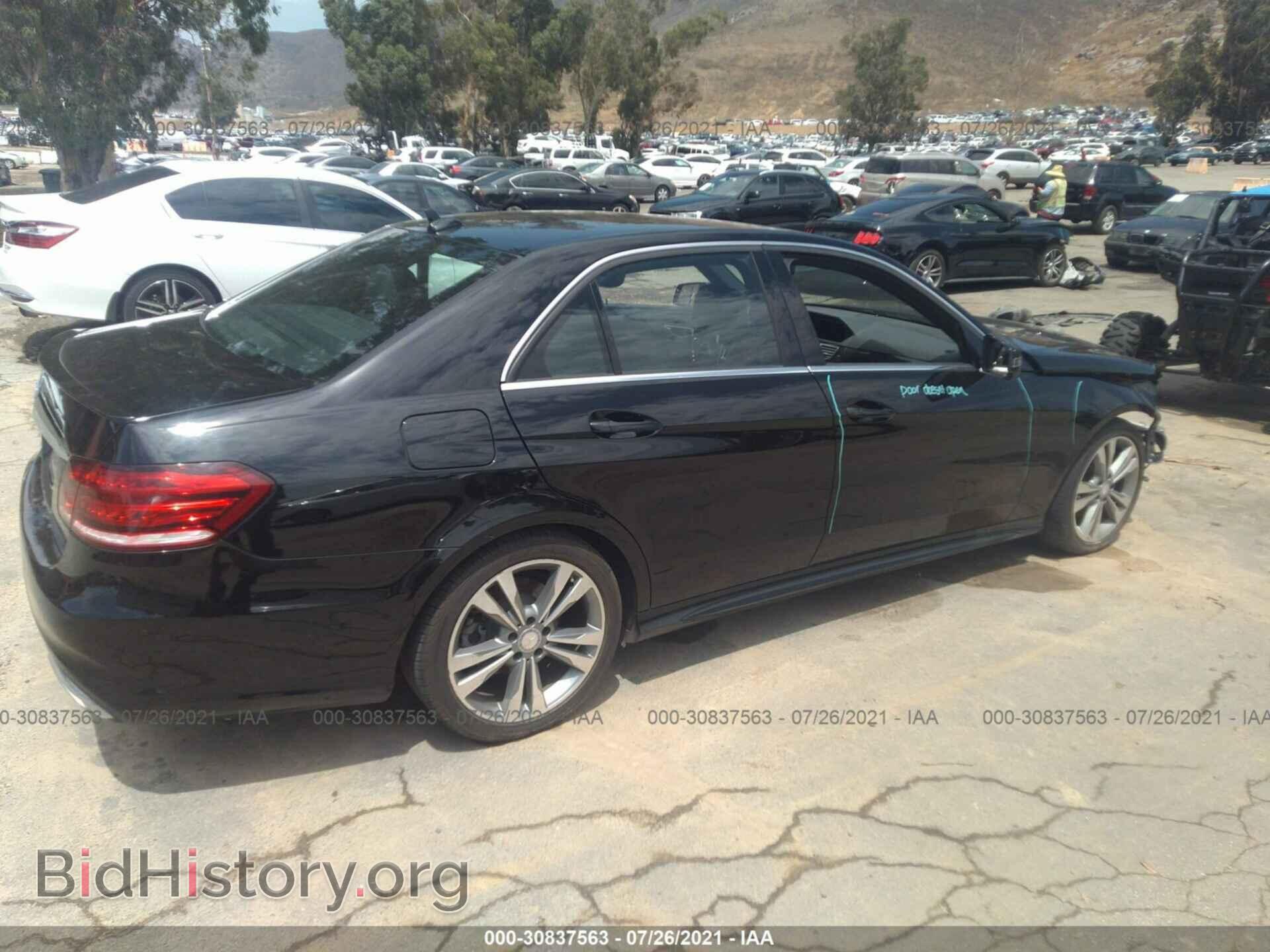 2014 MERCEDES-BENZ E-CLASS - VIN: WDDHF5KB1EA990032 - Фото 4