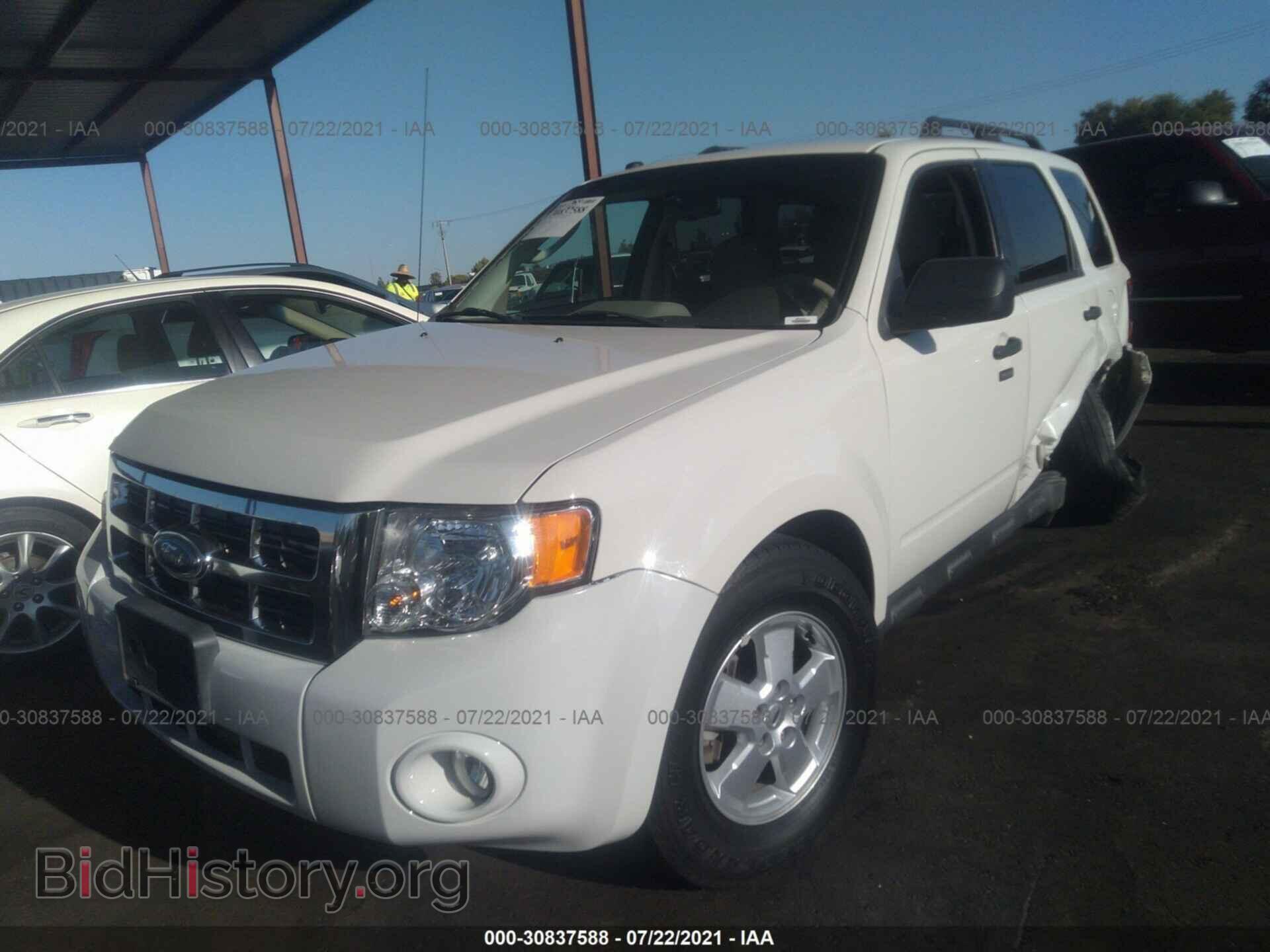 2012 FORD ESCAPE - VIN: 1FMCU0D77CKC19003 - Фото 2