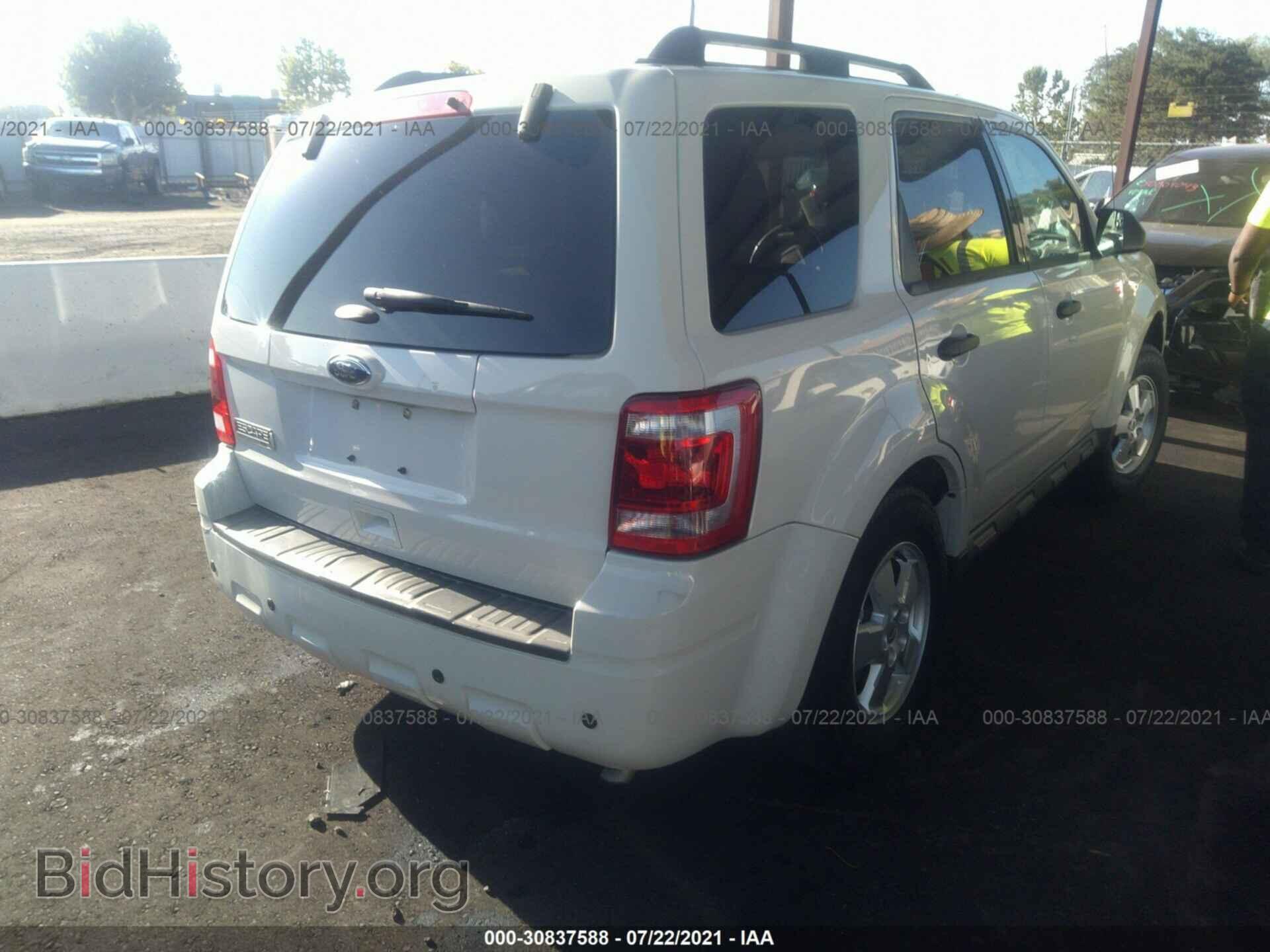 2012 FORD ESCAPE - VIN: 1FMCU0D77CKC19003 - Фото 4