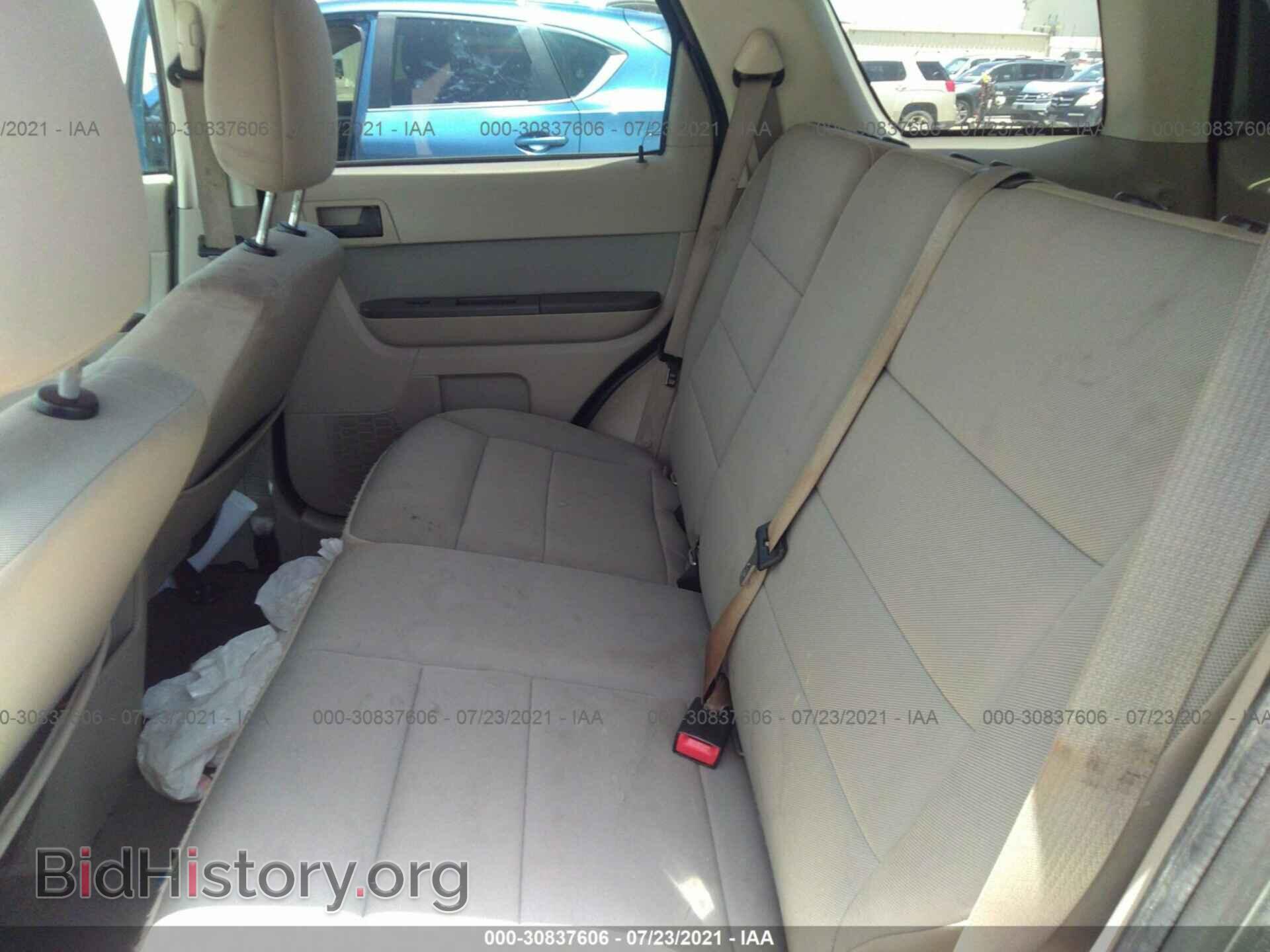 2012 FORD ESCAPE - VIN: 1FMCU0D75CKC17475 - Photo 8