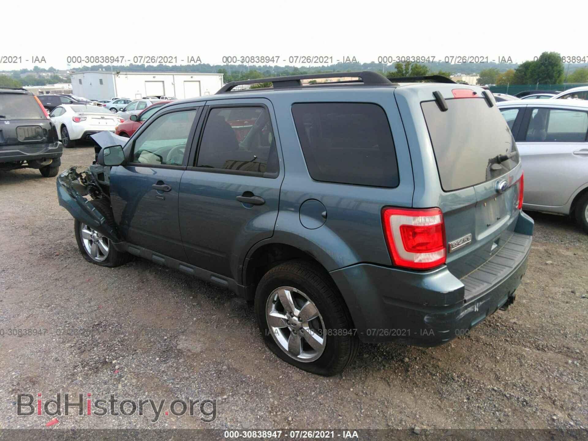 2011 FORD ESCAPE - VIN: 1FMCU9DG6BKB09353 - Фото 3