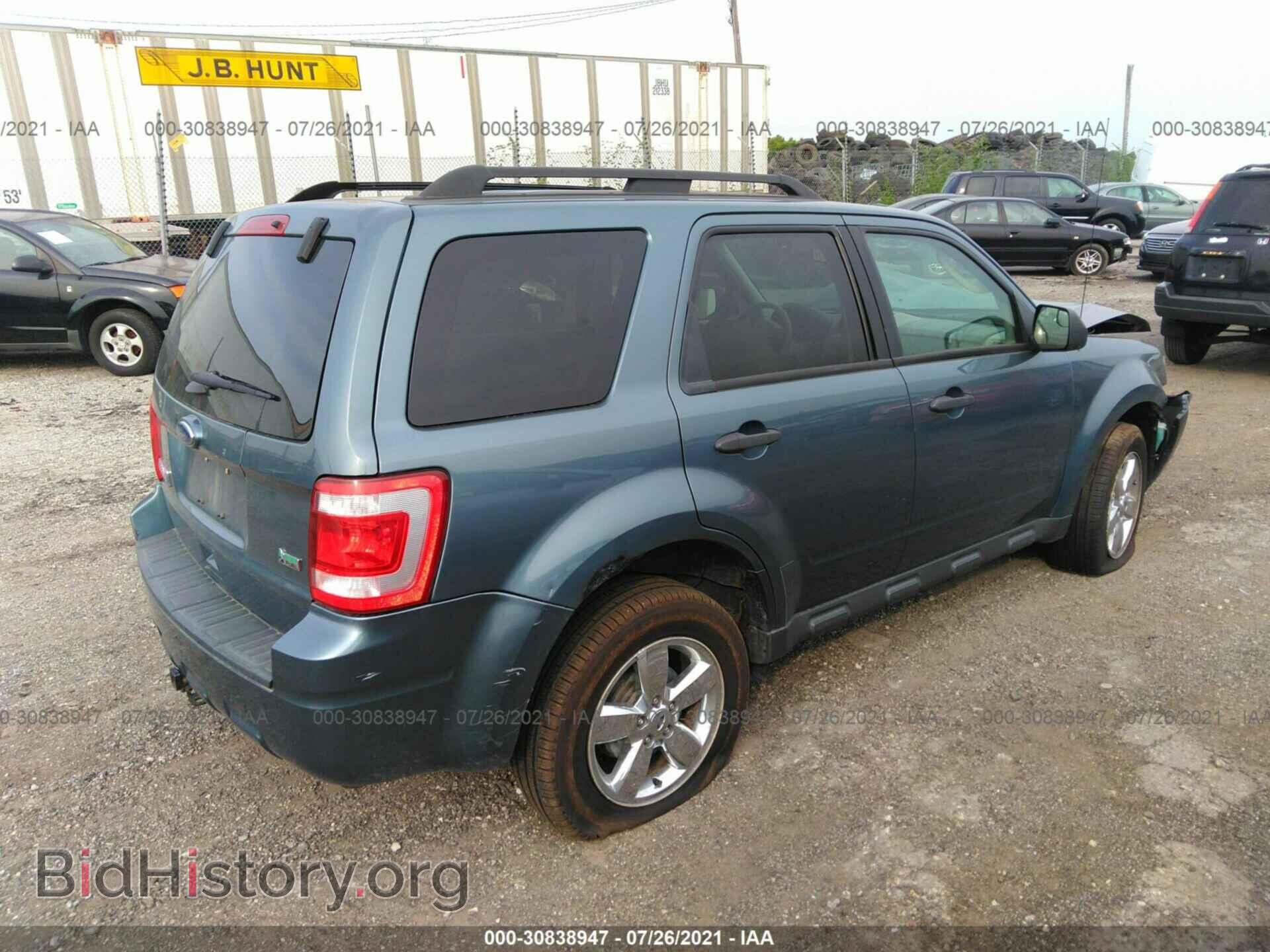 2011 FORD ESCAPE - VIN: 1FMCU9DG6BKB09353 - Фото 4