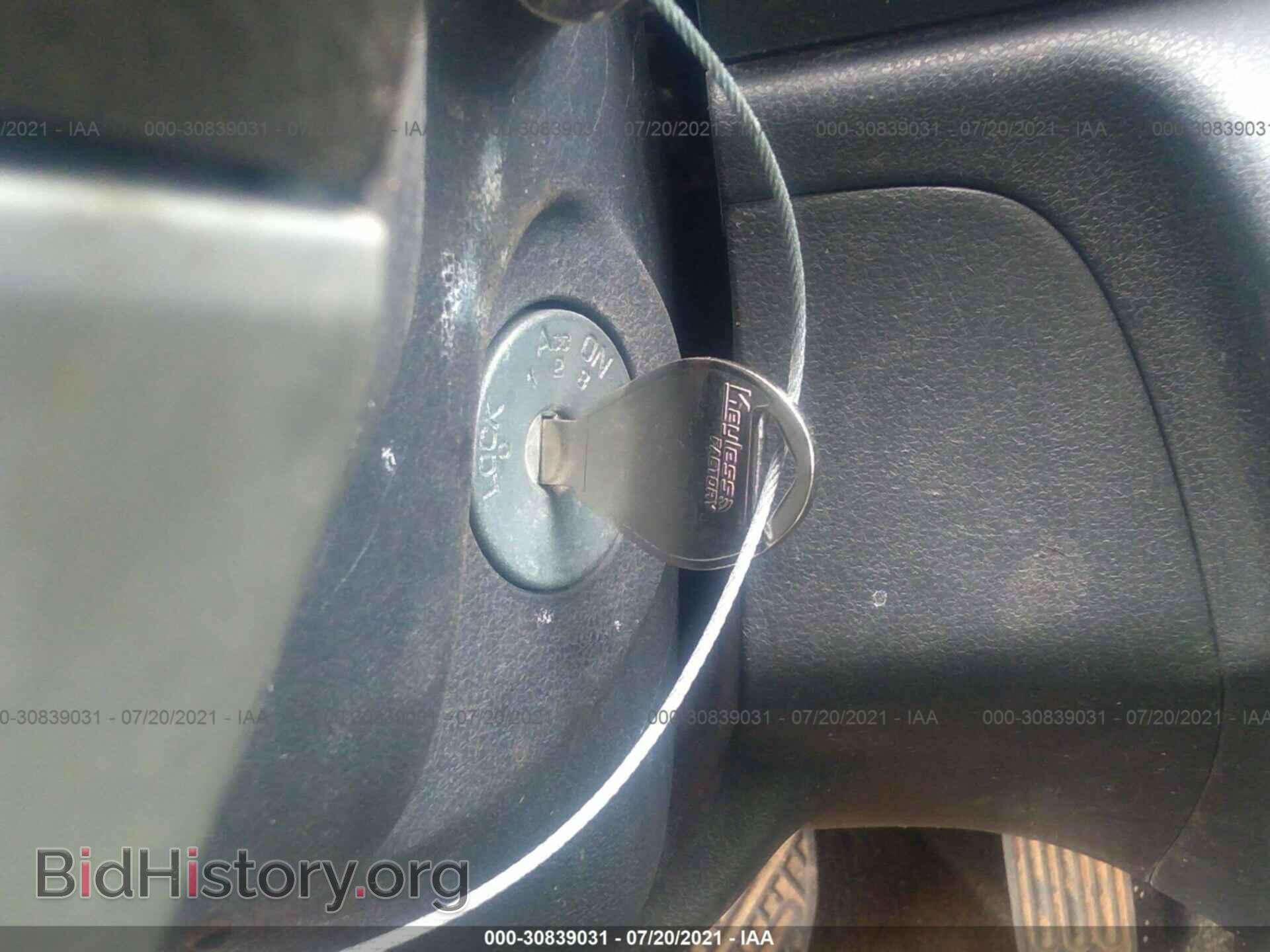 2016 NISSAN VERSA NOTE - VIN: 3N1CE2CP9GL364033 - Фото 11
