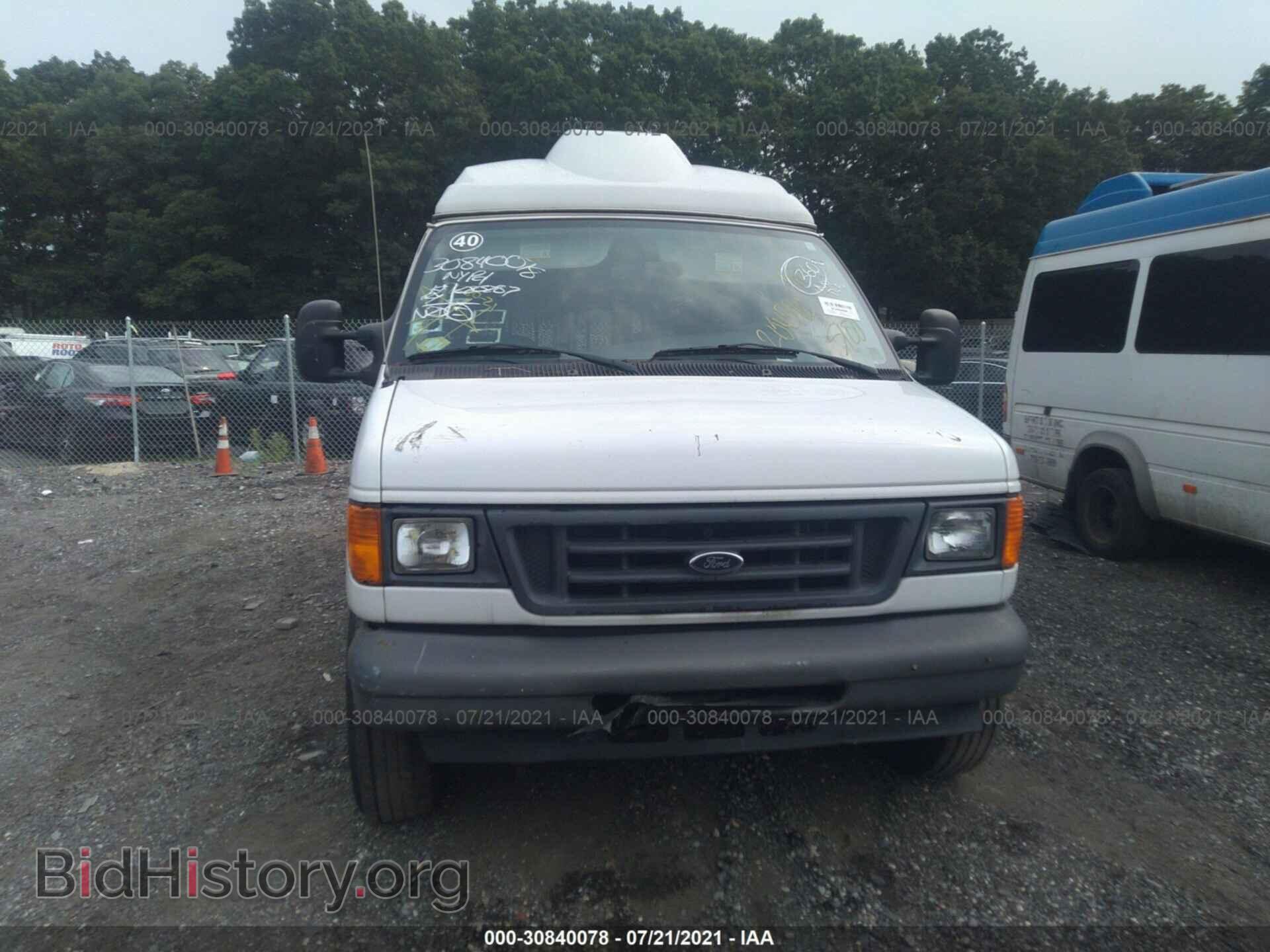 2007 FORD ECONOLINE CARGO VAN - VIN: 1FTNE24W07DB40599 - Фото 6