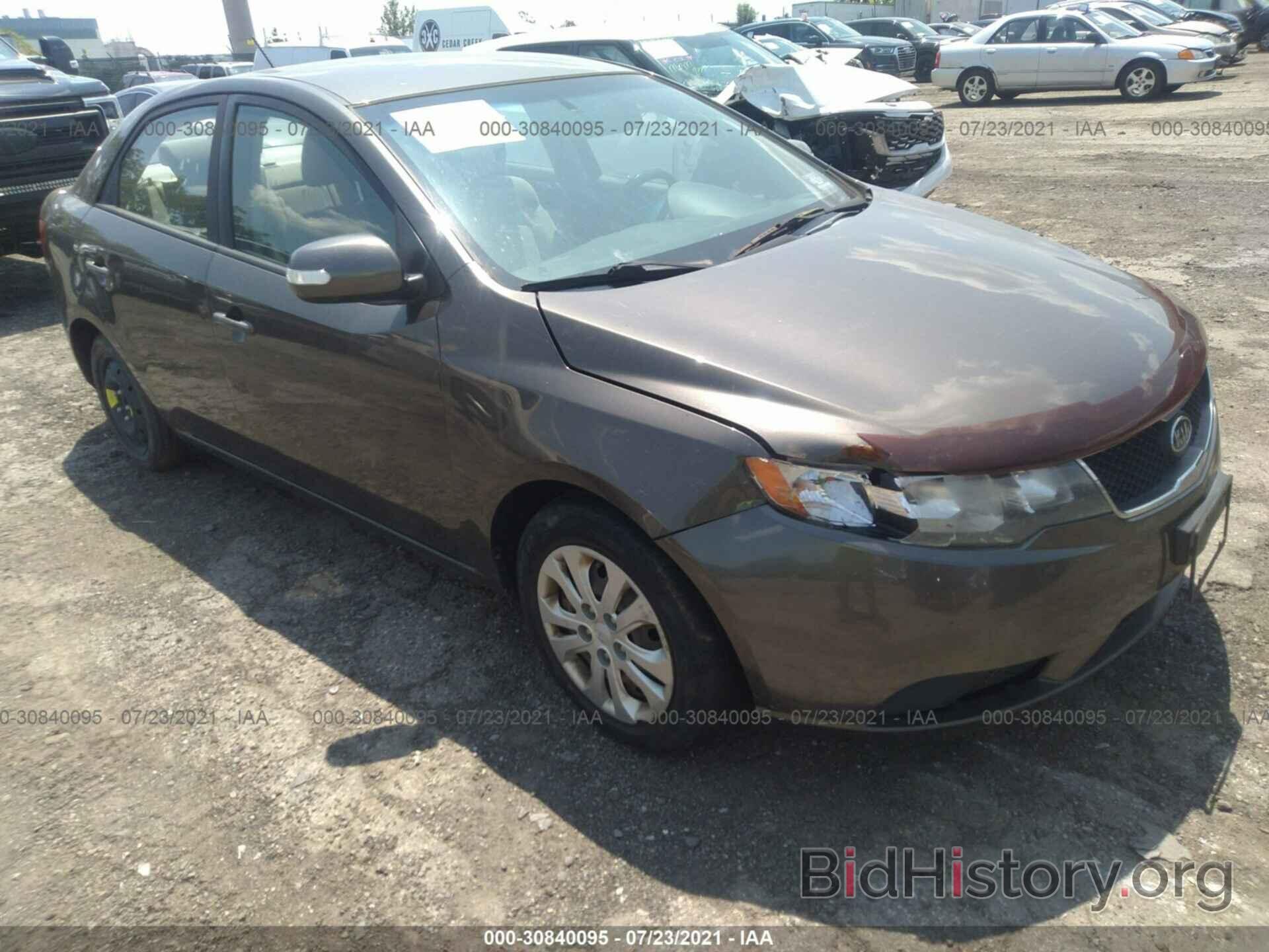 Photo KNAFU4A22A5227780 - KIA FORTE 2010