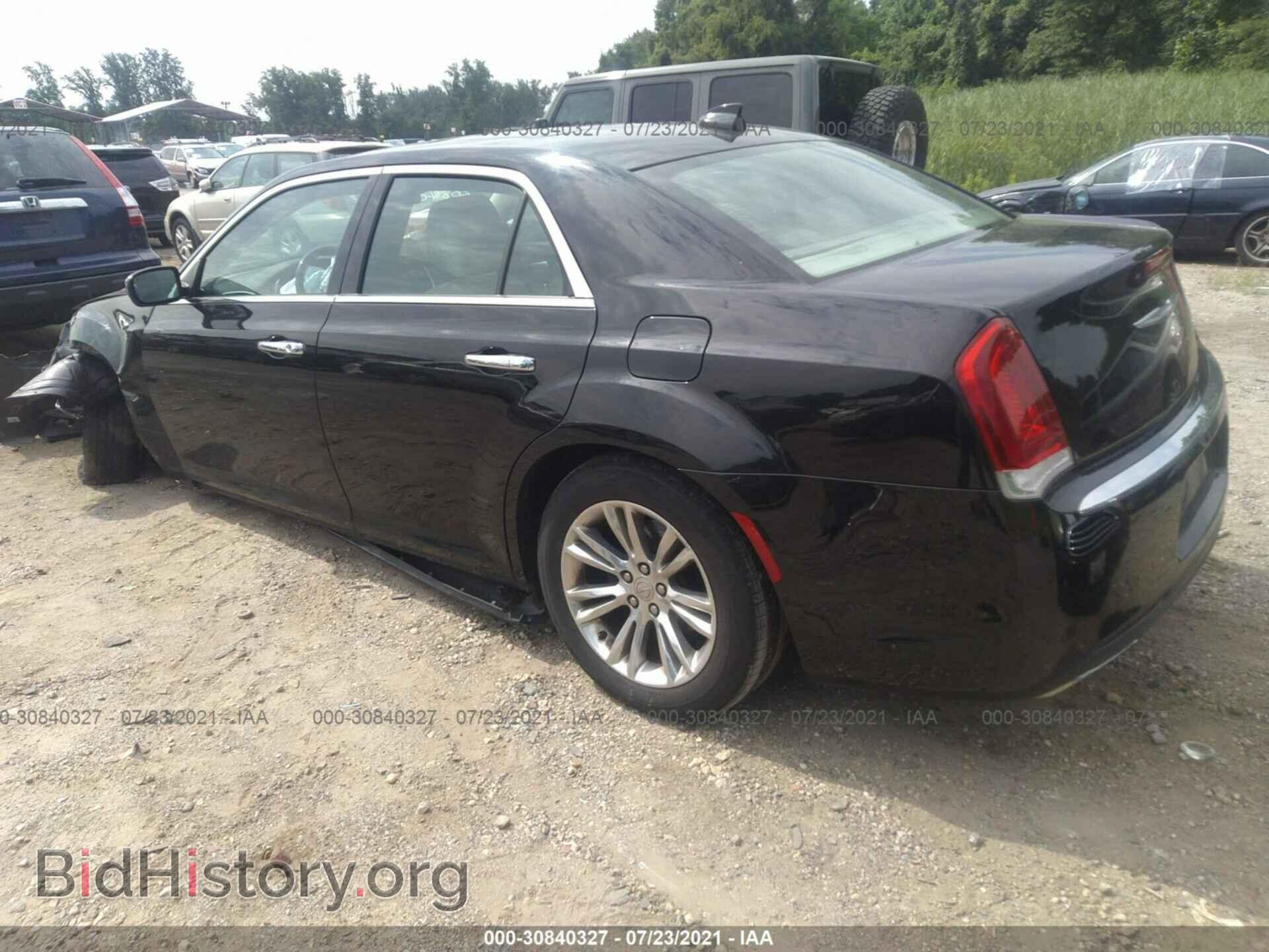 2016 CHRYSLER 300 - VIN: 2C3CCAEG6GH111209 - Фото 3