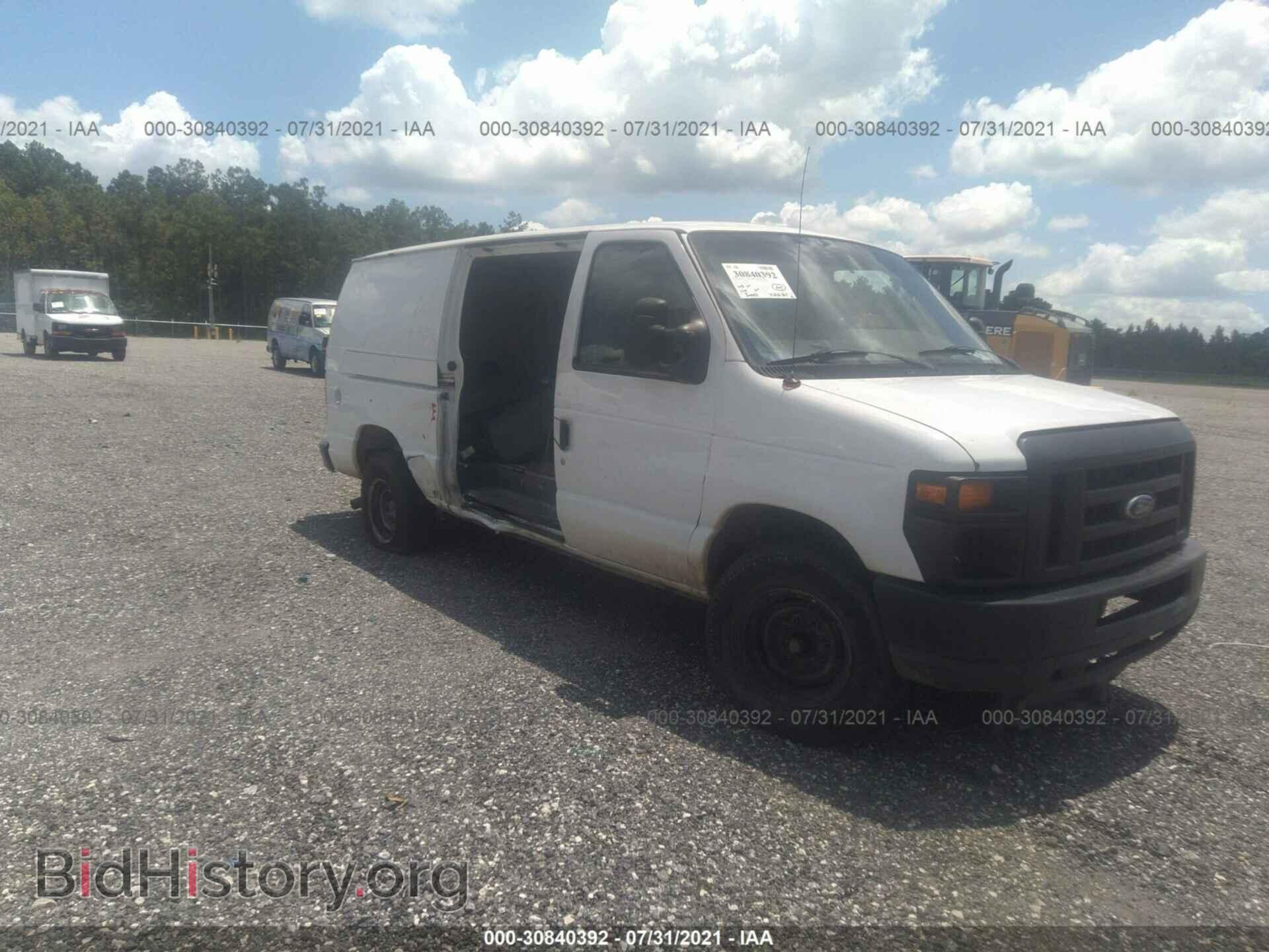 Photo 1FTNE2EL4BDA85619 - FORD ECONOLINE CARGO VAN 2011