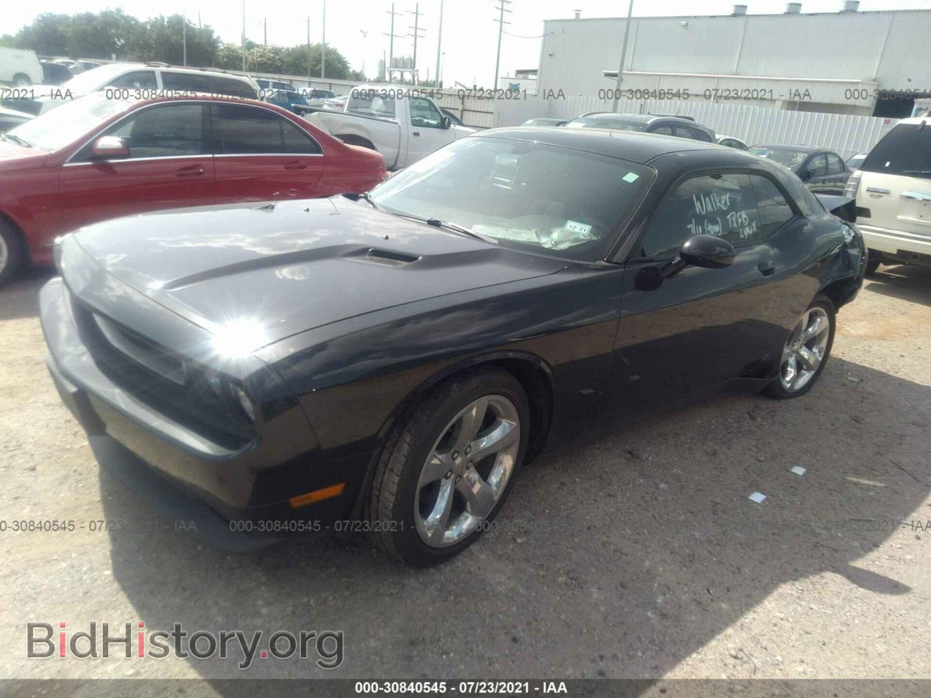 2014 DODGE CHALLENGER - VIN: 2C3CDYAG0EH253578 - Фото 2