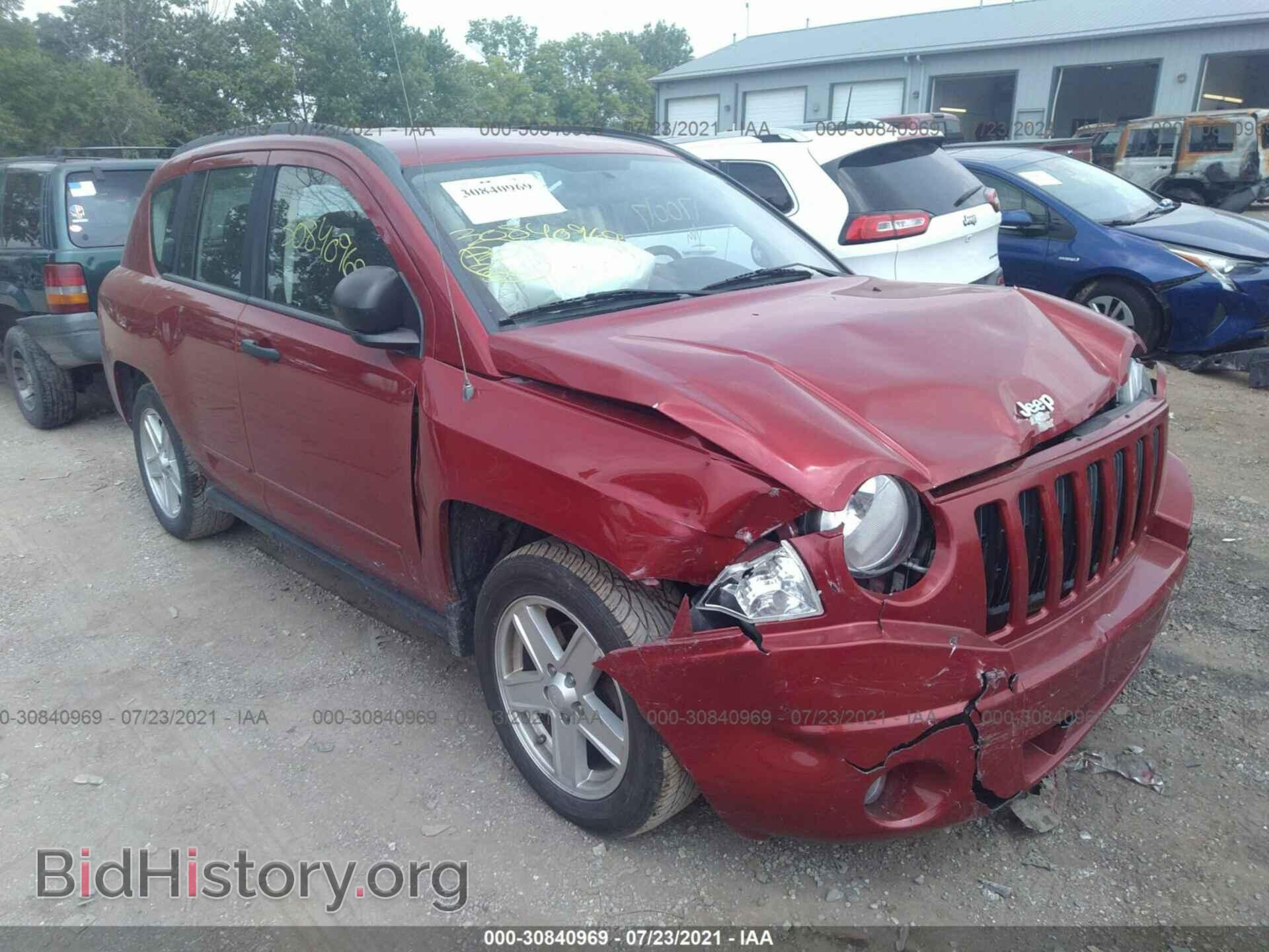 Фотография 1J4FT47B09D117318 - JEEP COMPASS 2009