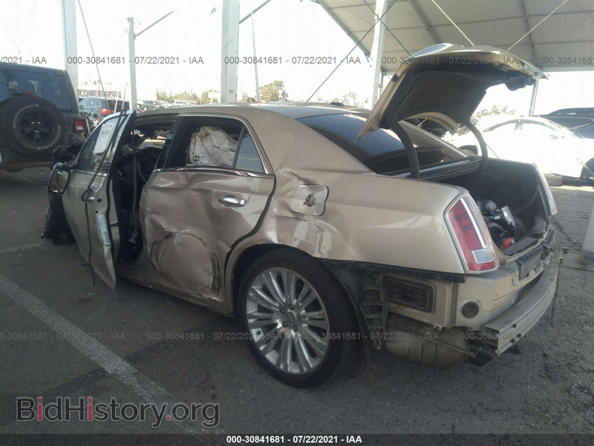 2012 CHRYSLER 300 - VIN: 2C3CCAPT2CH253920 - Фото 3