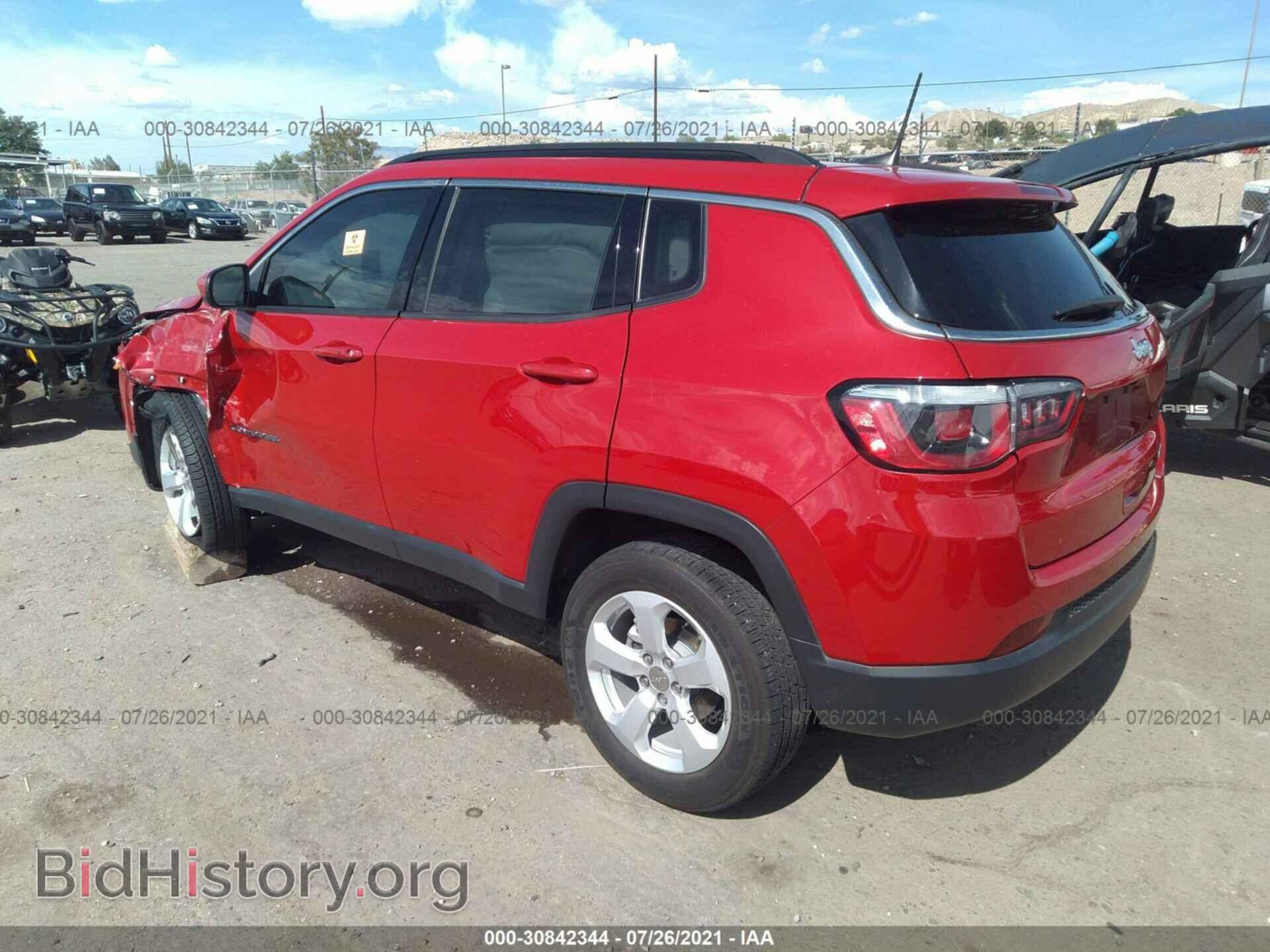 2018 JEEP COMPASS - VIN: 3C4NJCBB9JT408598 - Фото 3