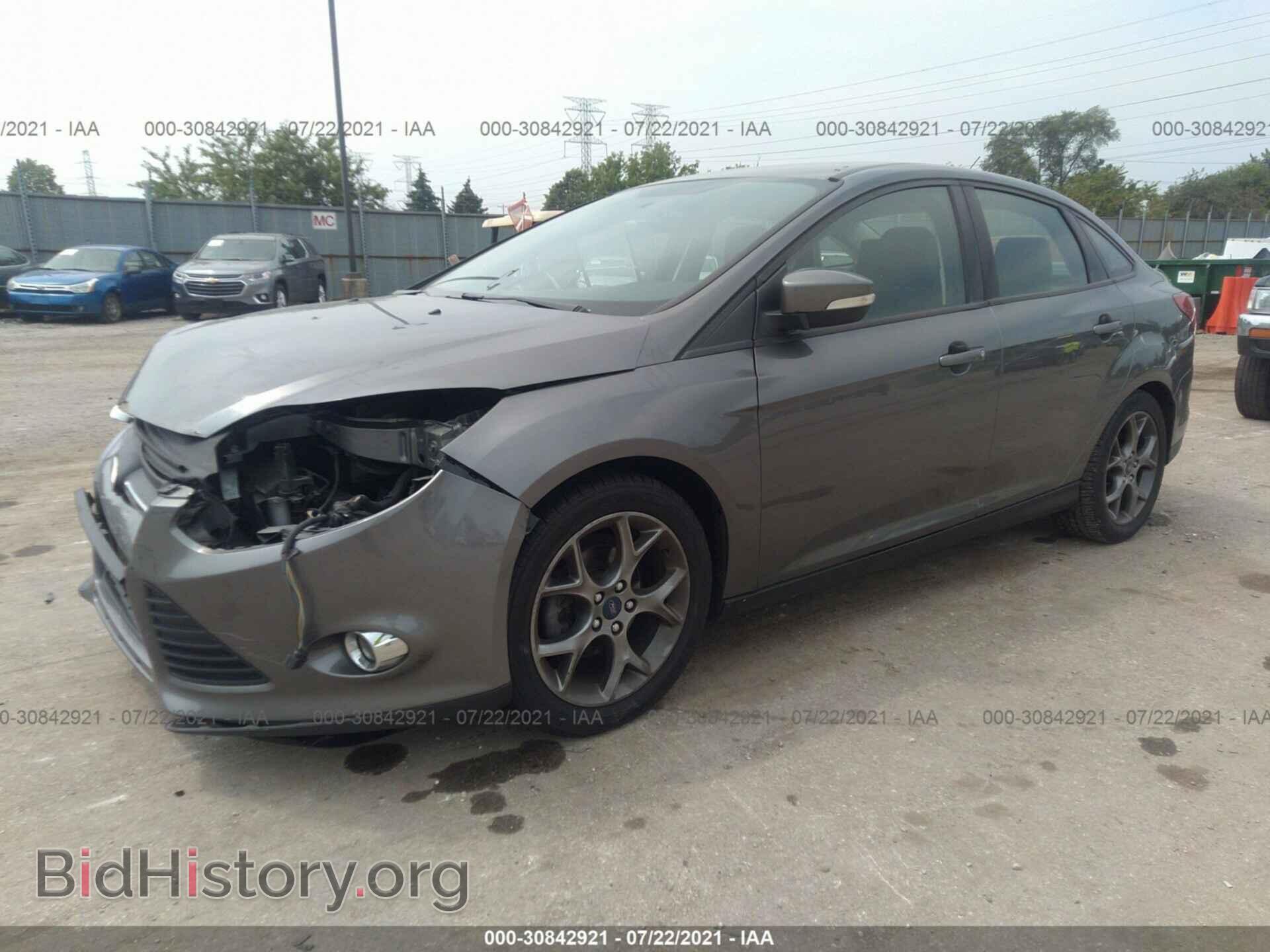 2013 FORD FOCUS - VIN: 1FADP3F27DL233214 - Фото 2