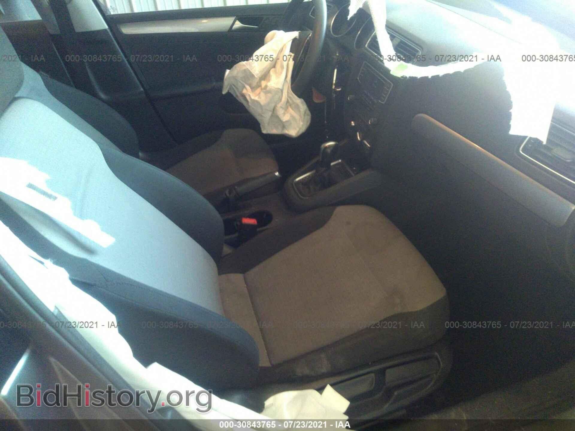 2017 VOLKSWAGEN JETTA - VIN: 3VW2B7AJ6HM310470 - Фото 5