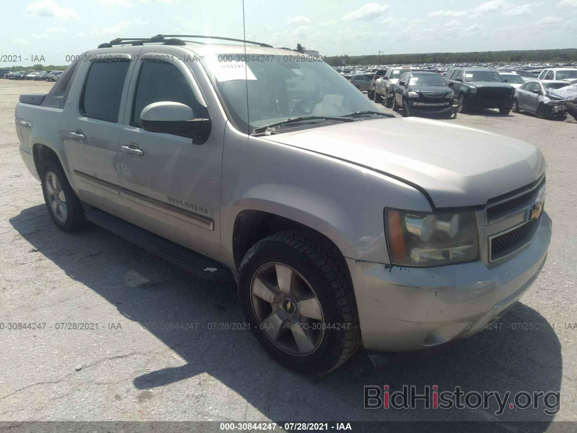 Photo 3GNEC12J47G132927 - CHEVROLET AVALANCHE 2007