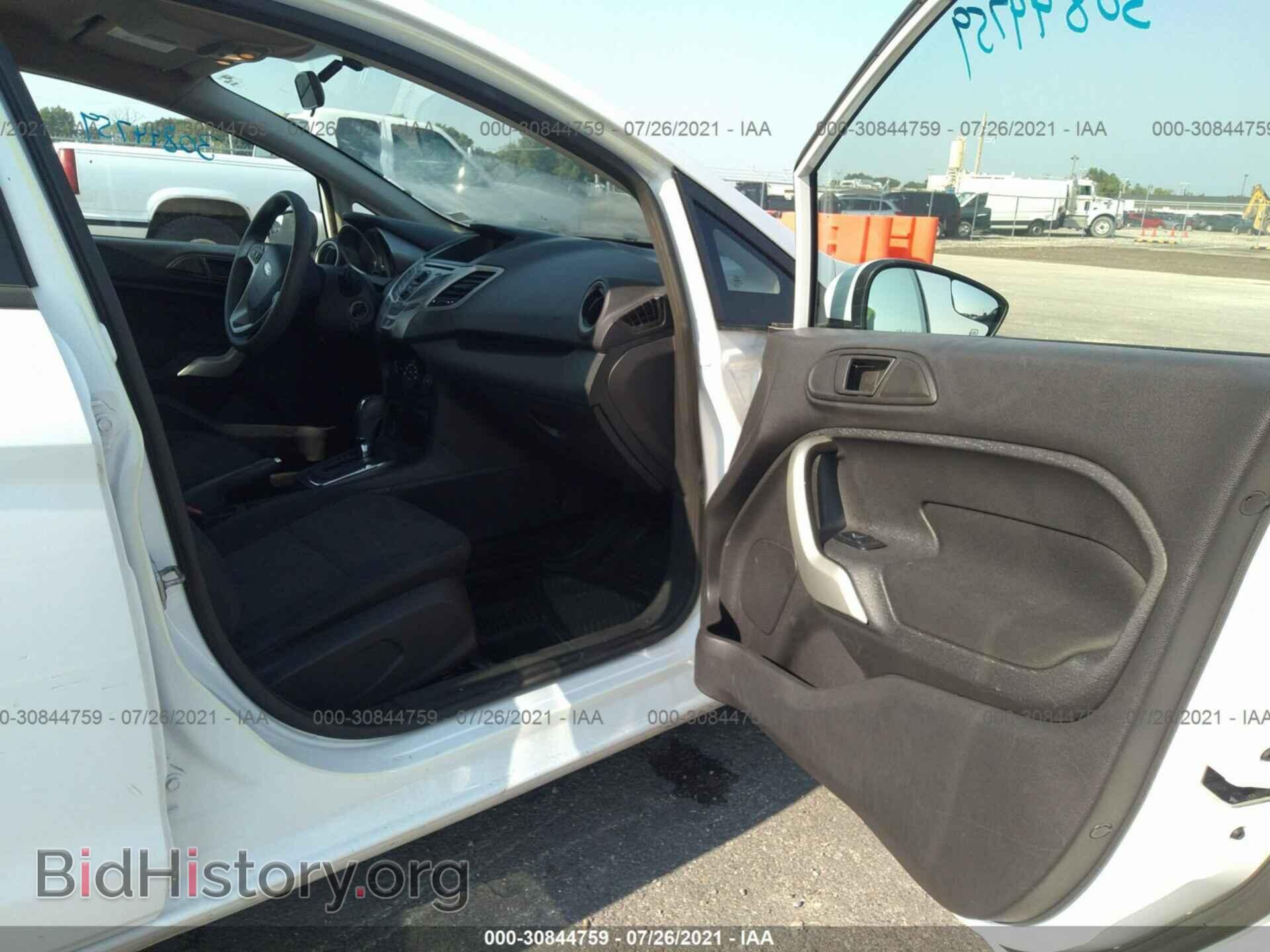 2012 FORD FIESTA - VIN: 3FADP4EJ0CM102640 - Фото 5