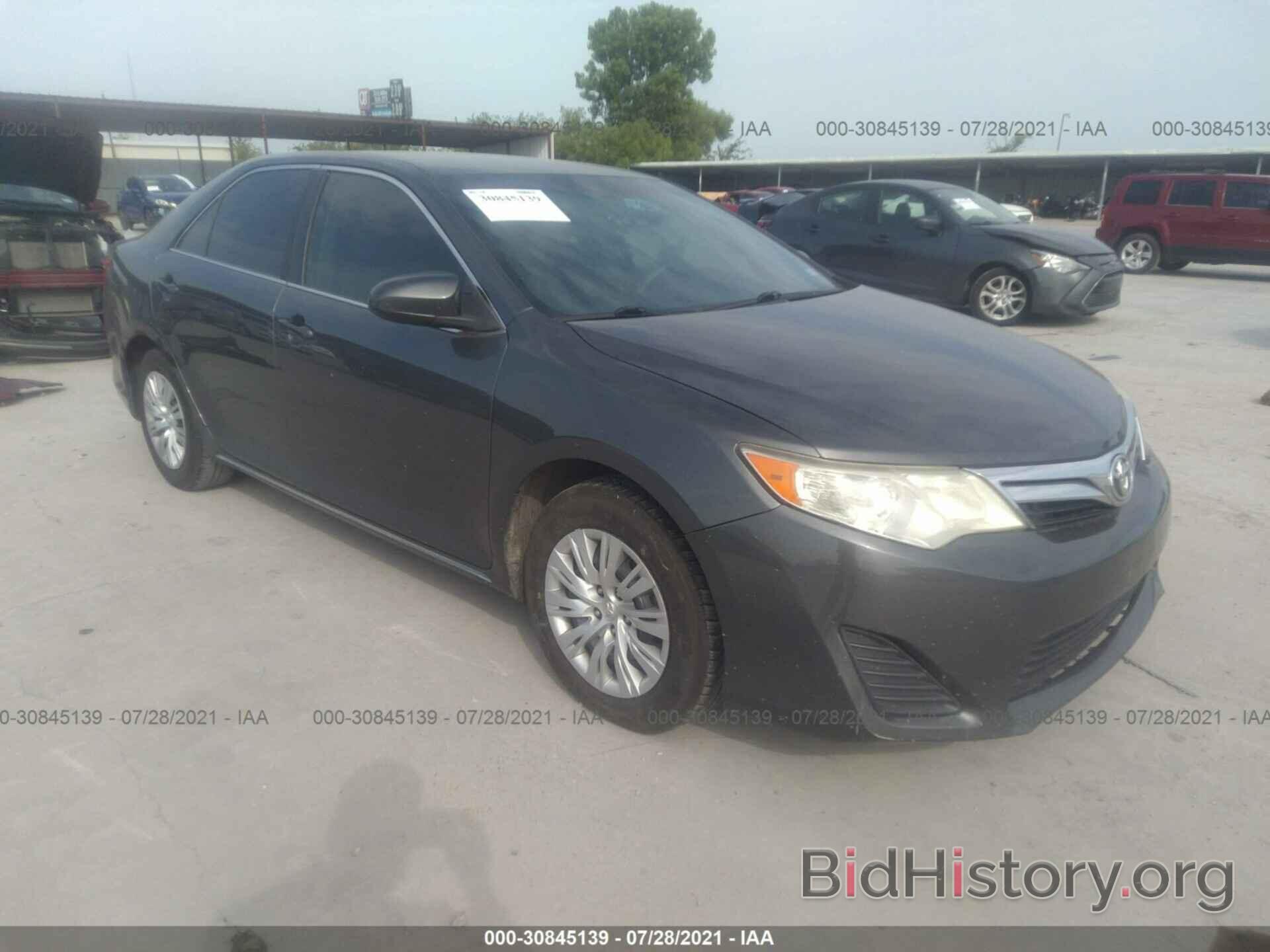 Photo 4T4BF1FK5CR195761 - TOYOTA CAMRY 2012