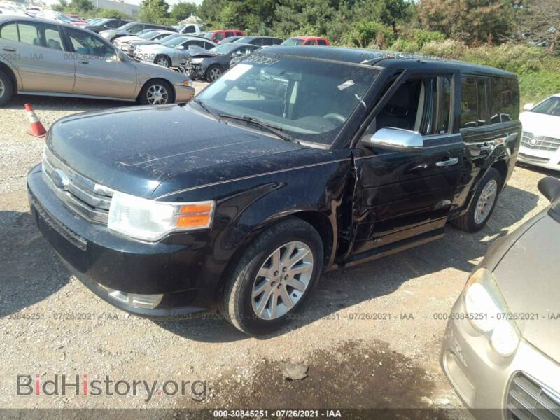 2010 Ford FLEX (VIN 2FMGK5CCXABA66448) — фото 2 из 11