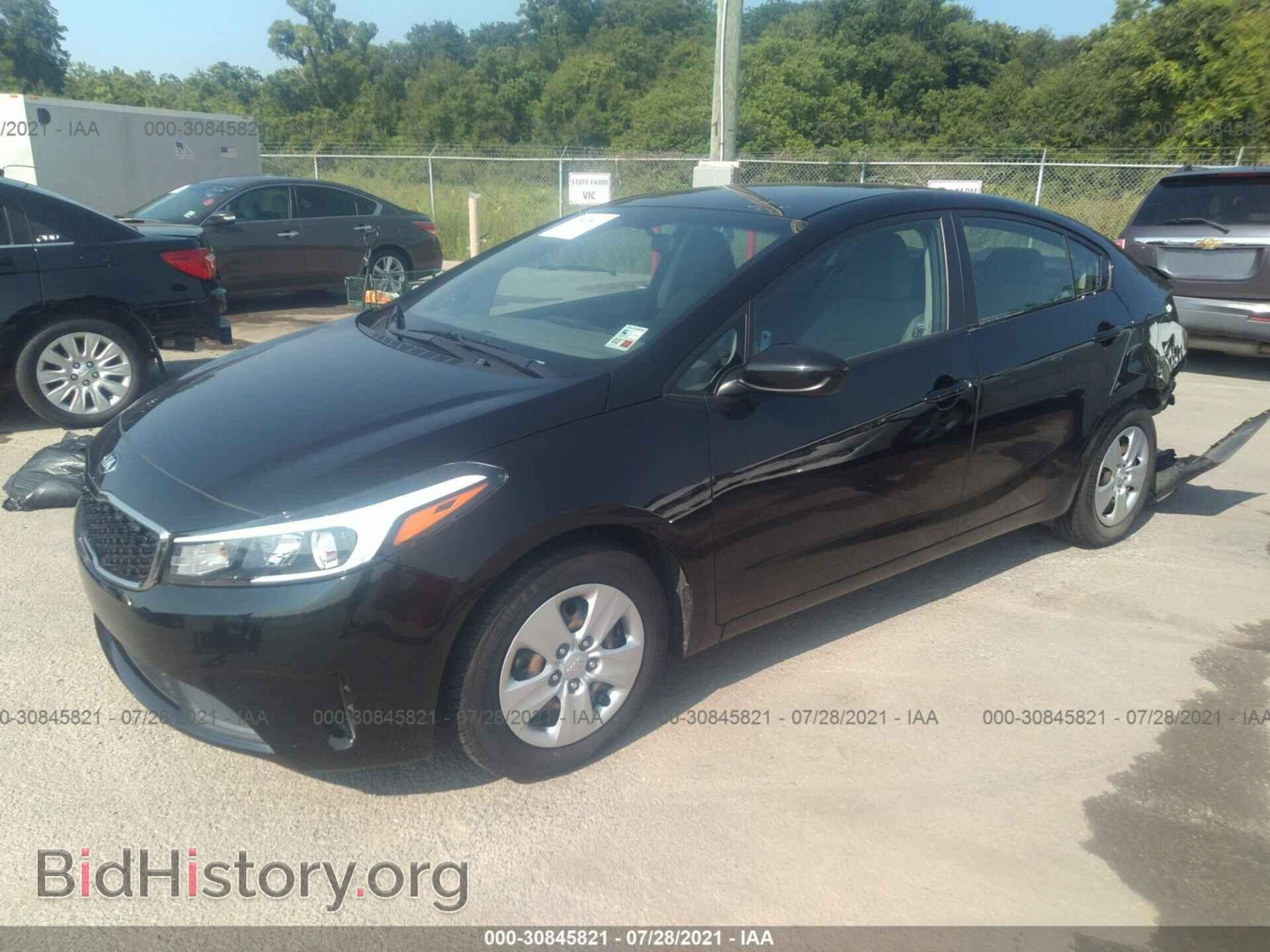 2017 KIA FORTE - VIN: 3KPFL4A72HE086872 - Фото 2