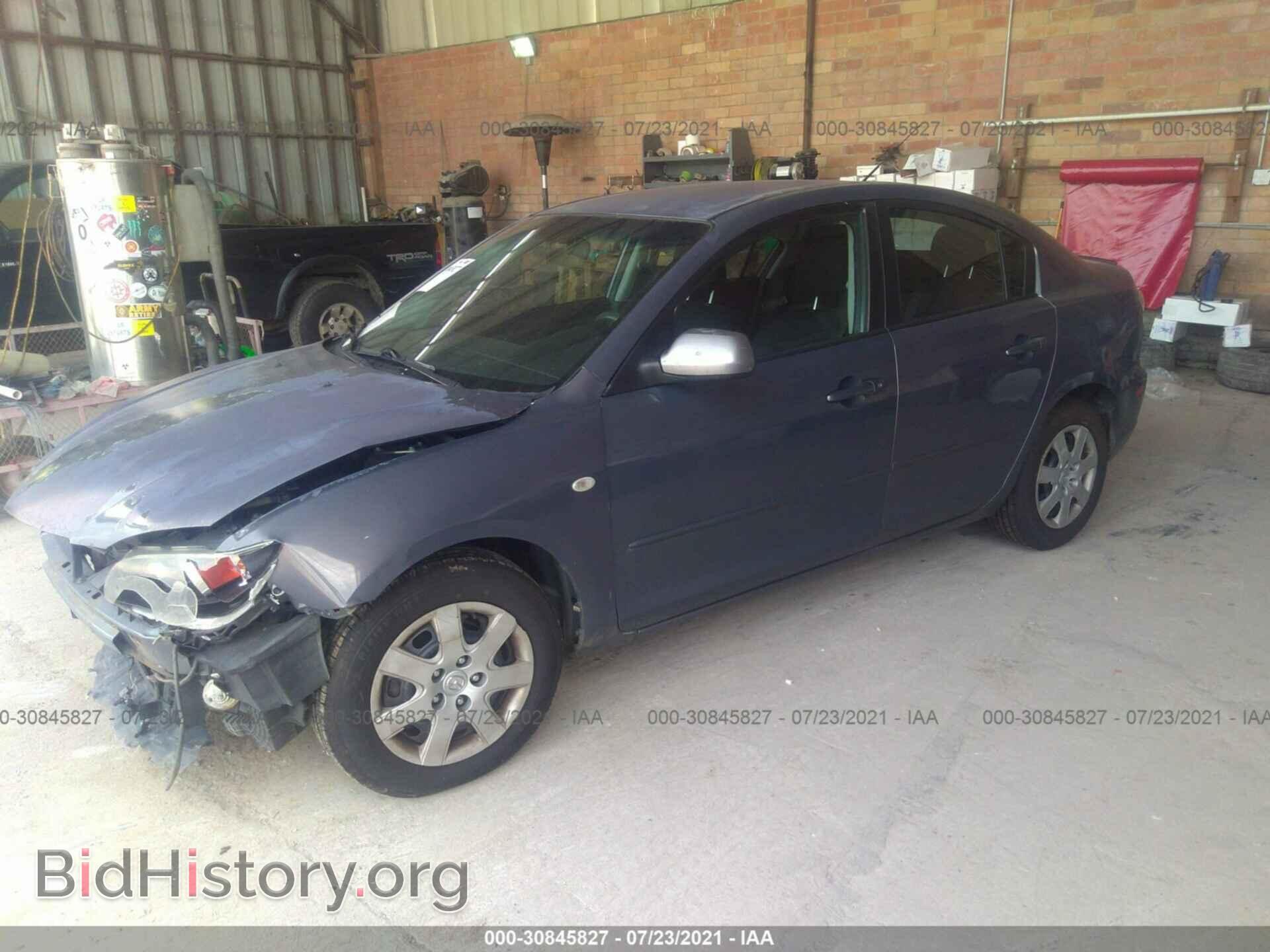 2008 MAZDA MAZDA3 - VIN: JM1BK12F581820851 - Фото 2