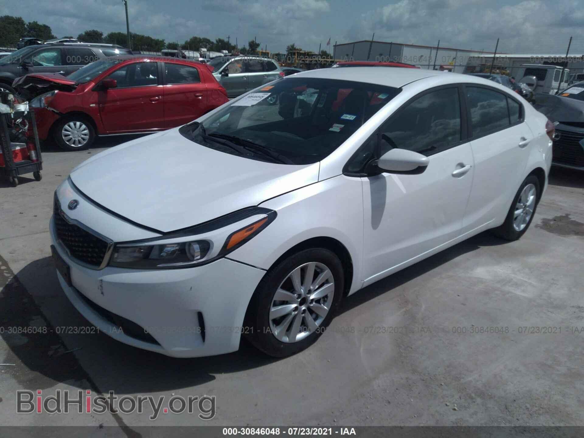 2017 KIA FORTE - VIN: 3KPFL4A77HE117419 - Фото 2