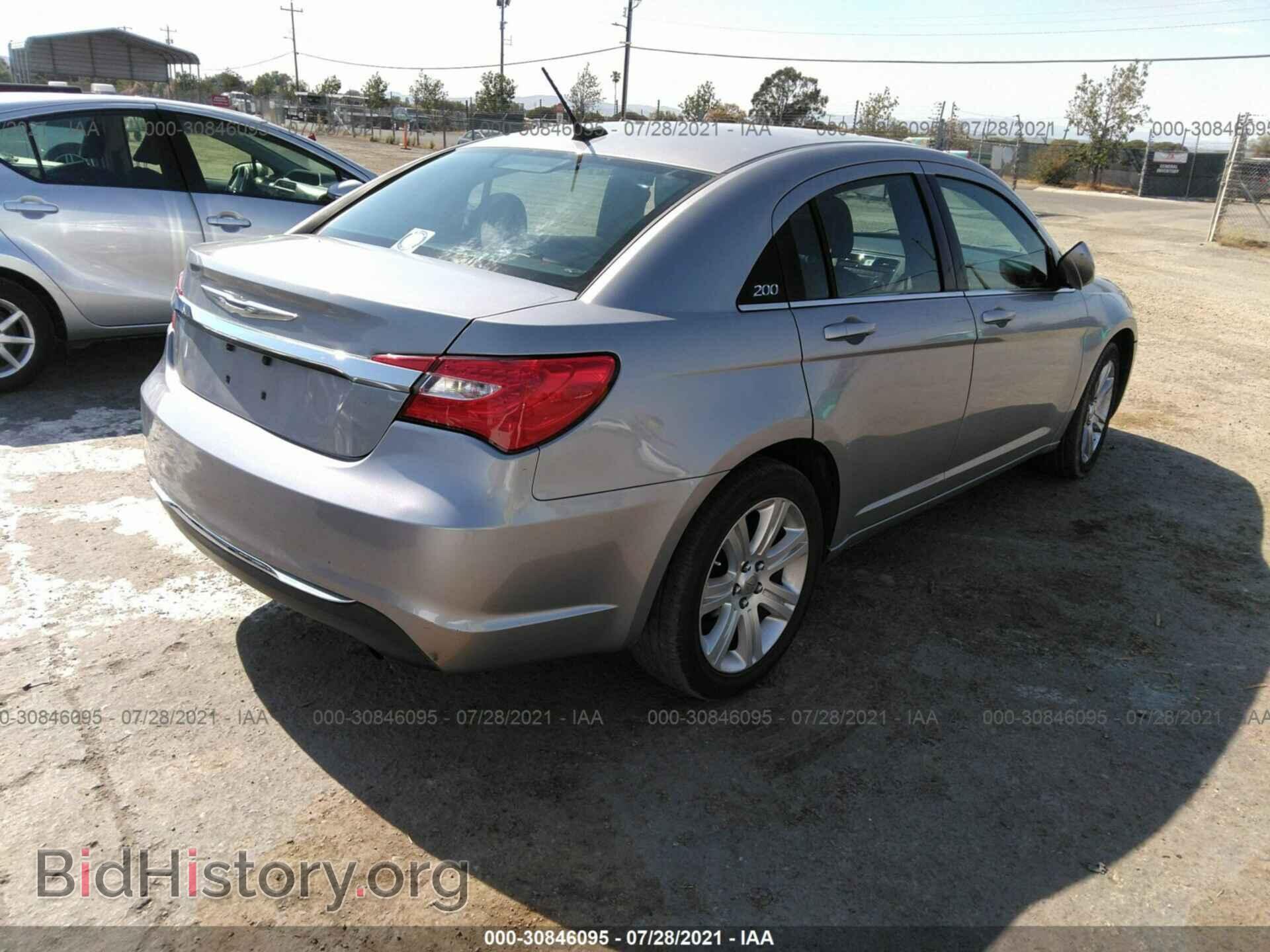 2013 CHRYSLER 200 - VIN: 1C3CCBBB1DN695455 - Фото 4