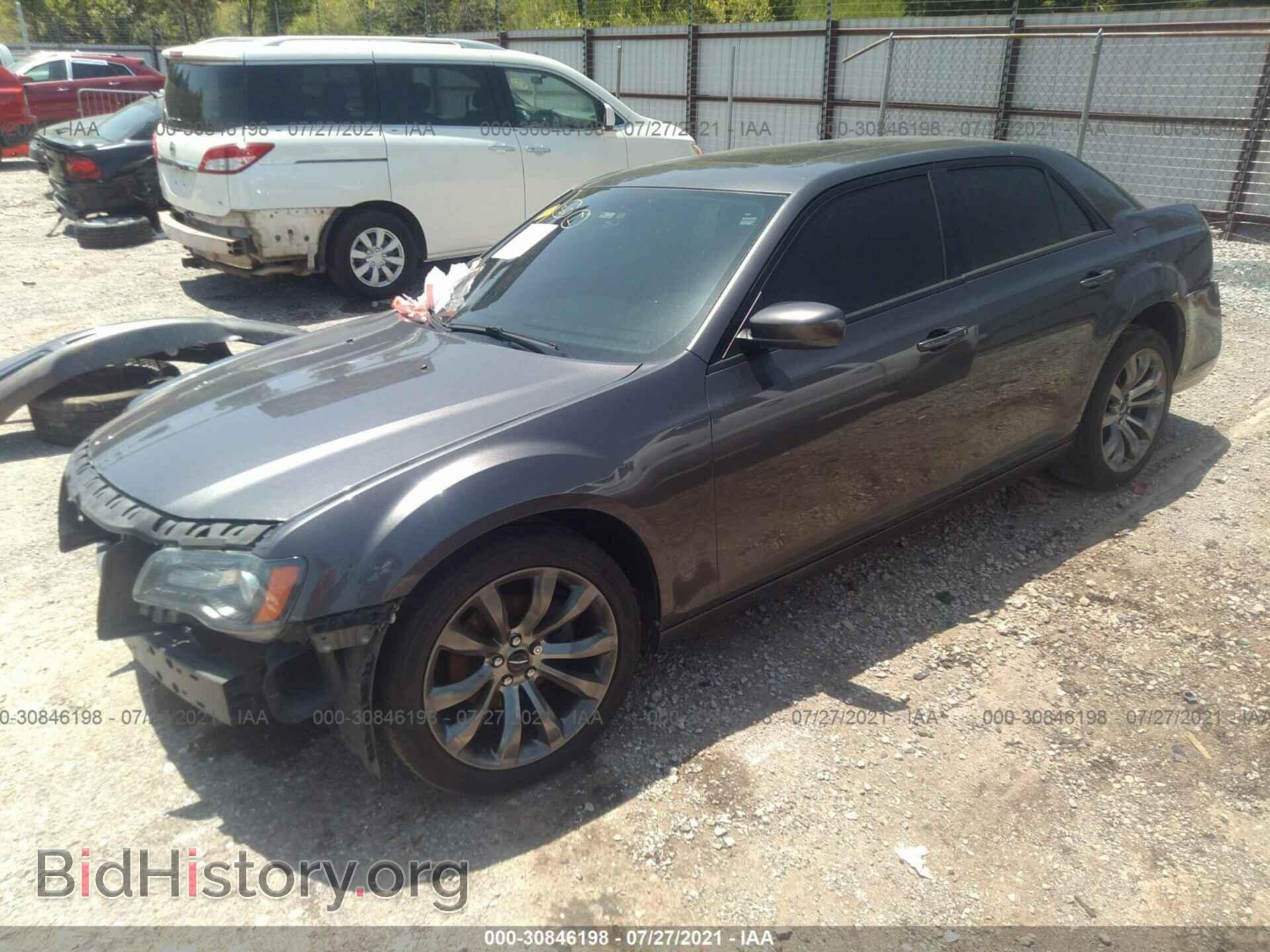 2014 CHRYSLER 300 - VIN: 2C3CCABG4EH344958 - Фото 2