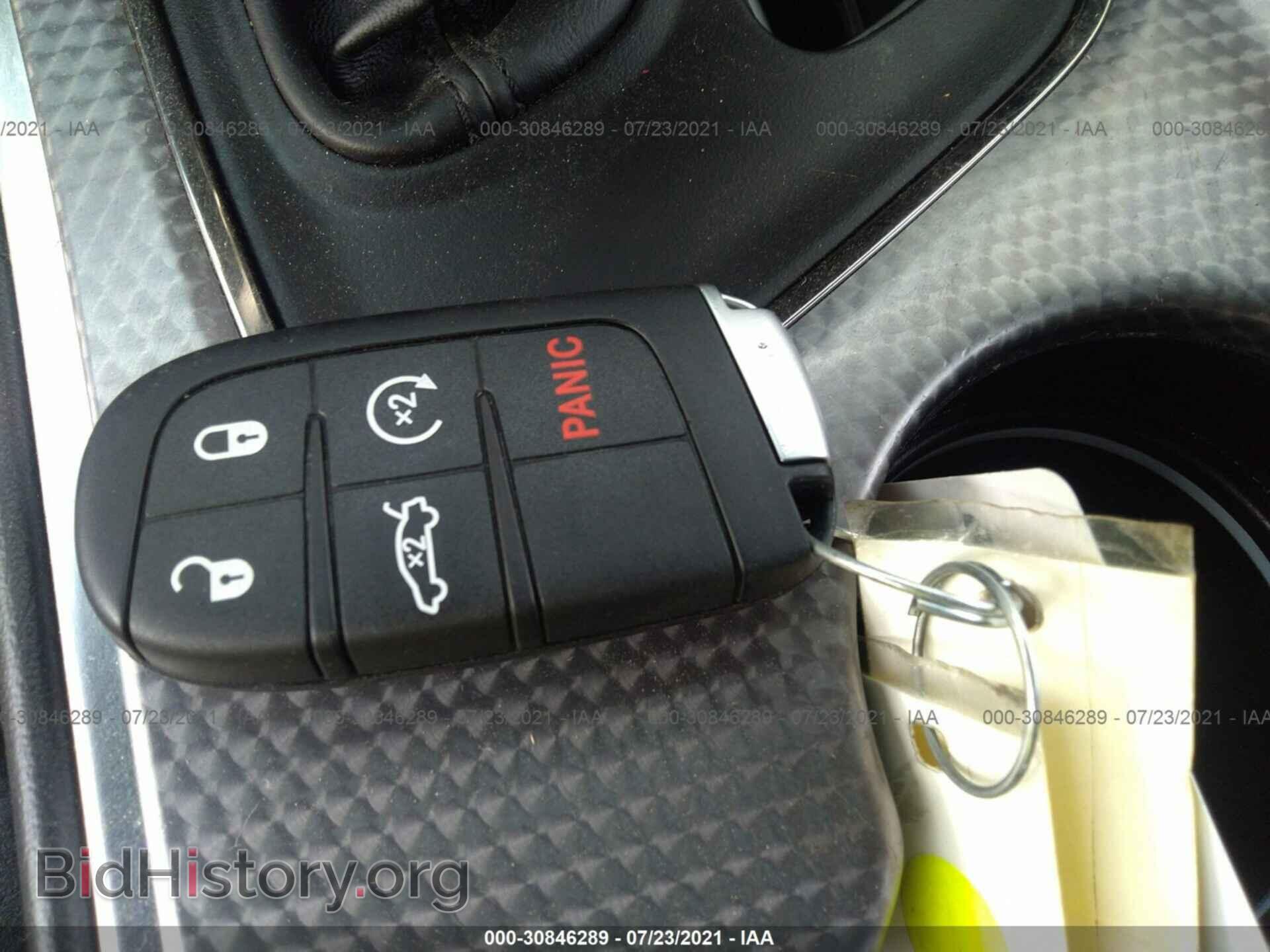 2016 DODGE CHALLENGER - VIN: 2C3CDZC98GH274914 - Фото 11