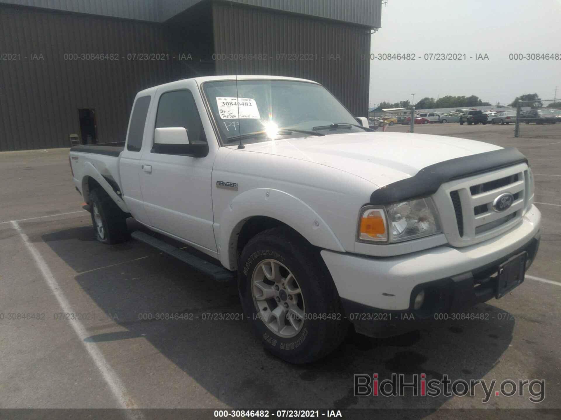 Photo 1FTLR4FE1BPA64037 - FORD RANGER 2011