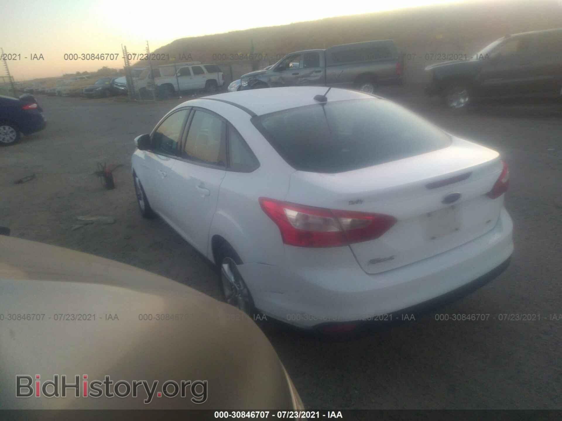 2014 FORD FOCUS - VIN: 1FADP3F26EL318224 - Фото 3