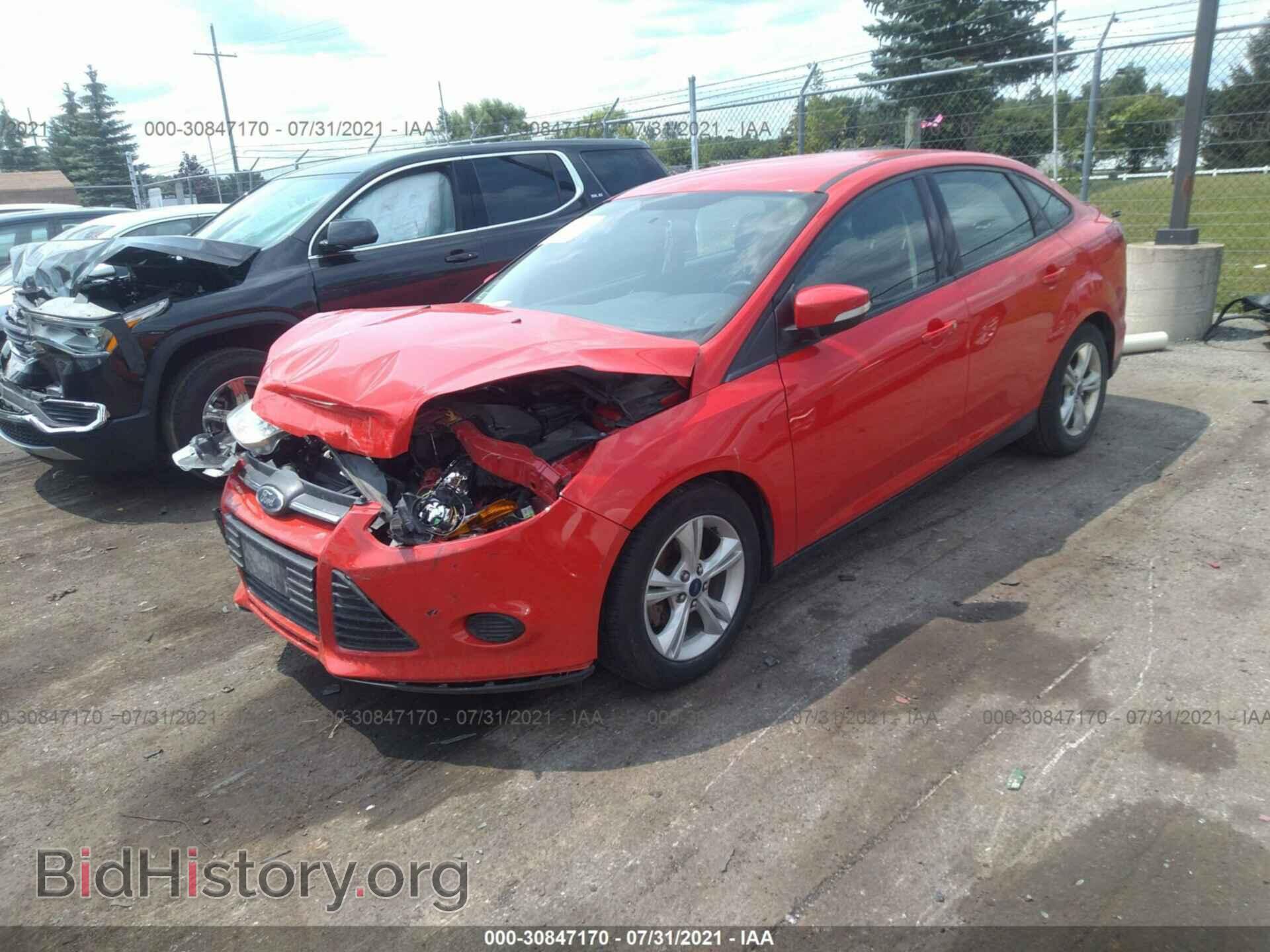 2014 FORD FOCUS - VIN: 1FADP3F21EL439582 - Фото 2