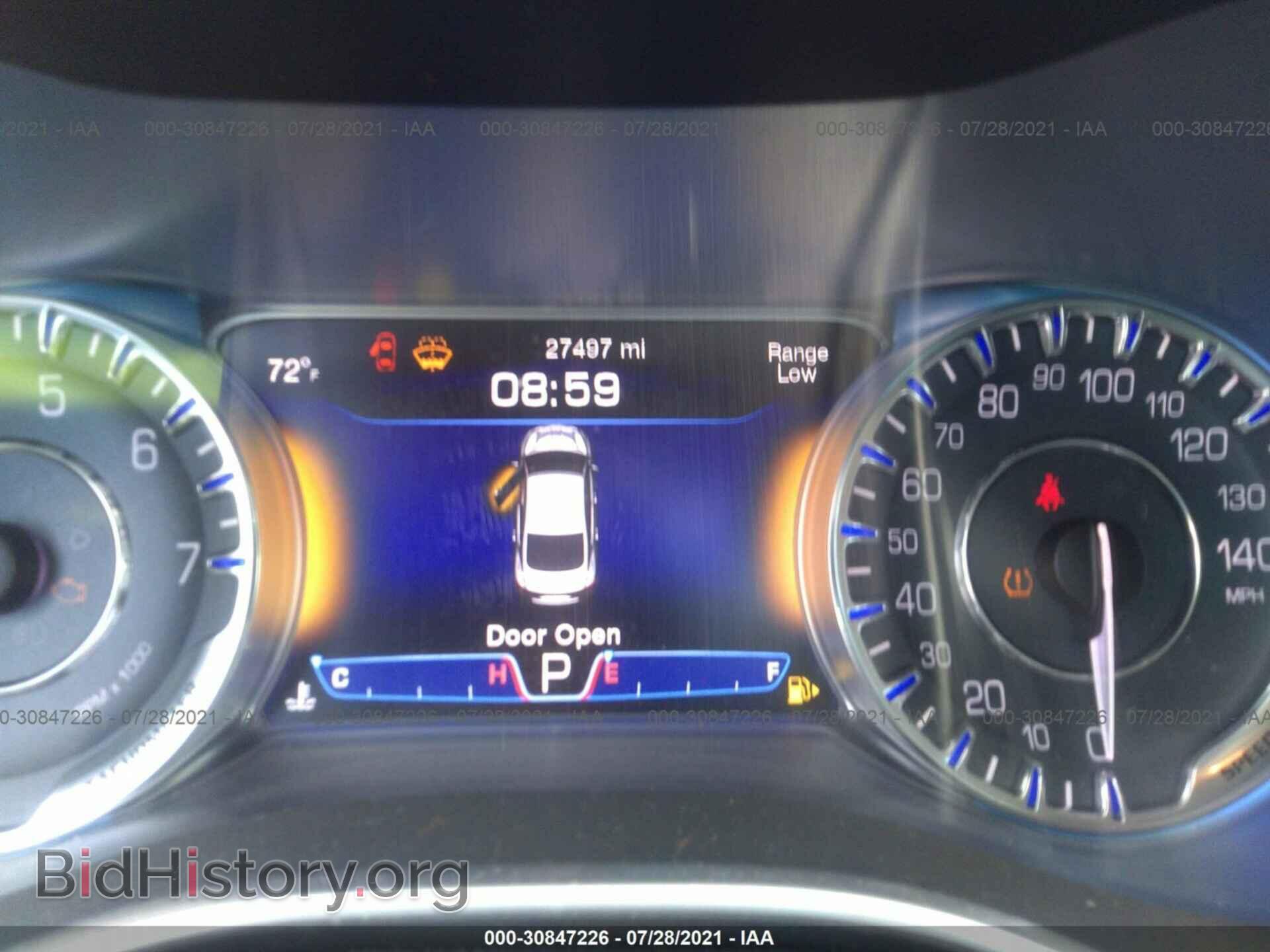 2015 CHRYSLER 200 - VIN: 1C3CCCFB2FN564635 - Фото 7